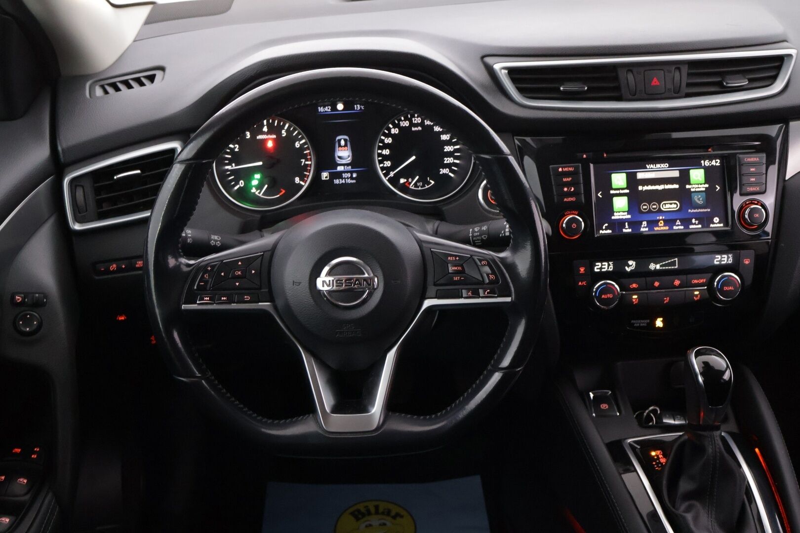 Nissan Qashqai 2019 DIG-T 160 N-Connecta 2WD DCT, NNC - | 360-Kamera | Kaistavahti | Vakkari | Navi | Koukku | Lohko+sis.Lämmitin | Suomi-auto | 2X Renkaat | Juuri huollettu |