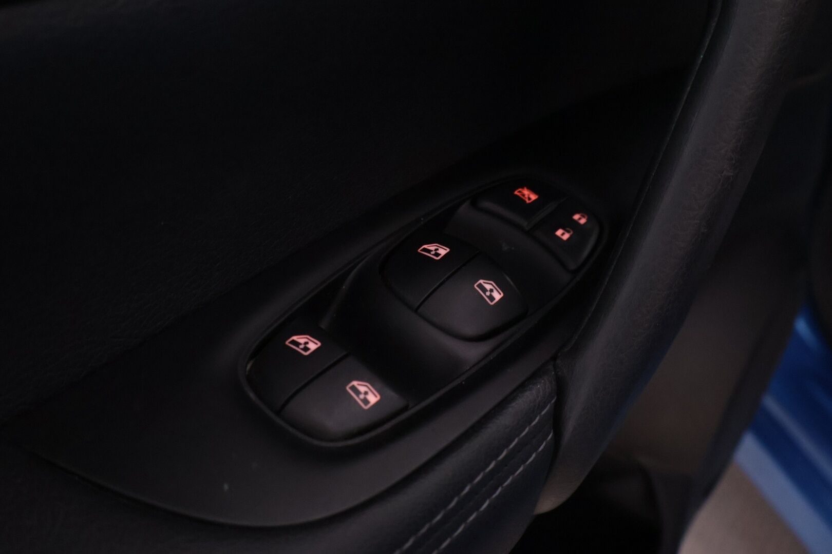Nissan Qashqai 2019 DIG-T 160 N-Connecta 2WD DCT, NNC - | 360-Kamera | Kaistavahti | Vakkari | Navi | Koukku | Lohko+sis.Lämmitin | Suomi-auto | 2X Renkaat | Juuri huollettu |