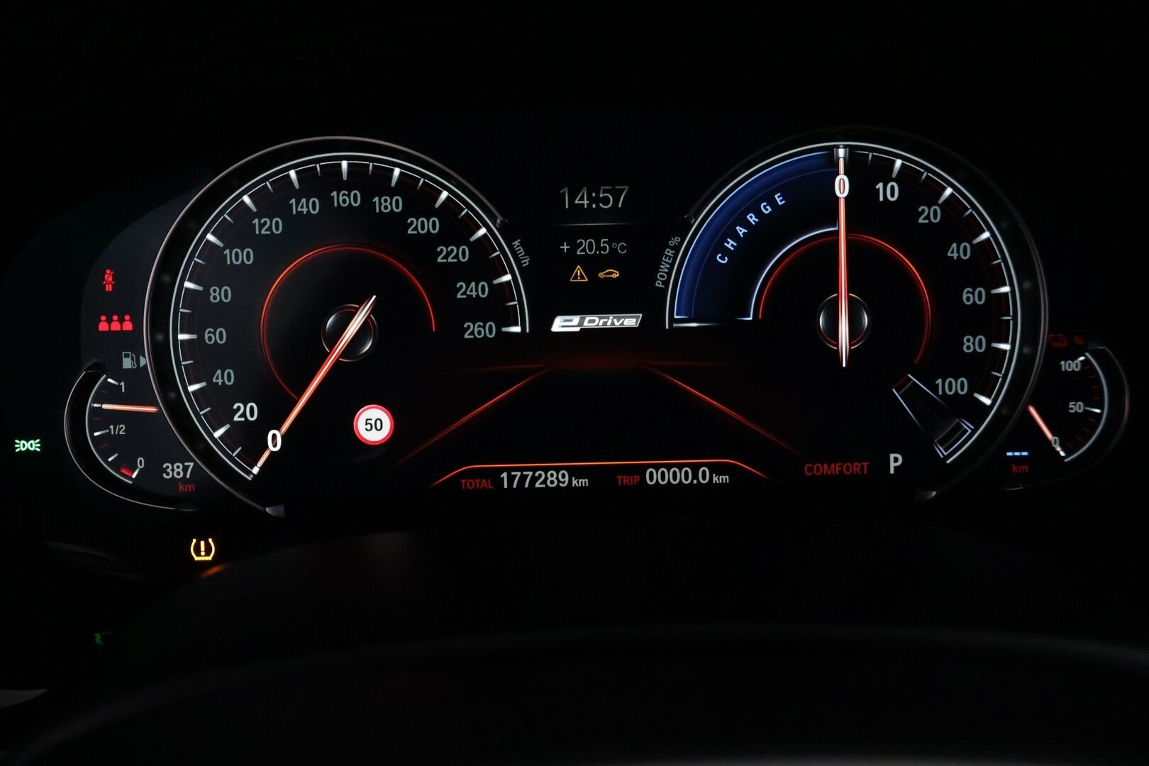 BMW 530 2018 G30 Sedan 530e A Charged Edition M Sport - | M Sport | Adapt.LED | 360-kamera | HUD | Blis | Hifi