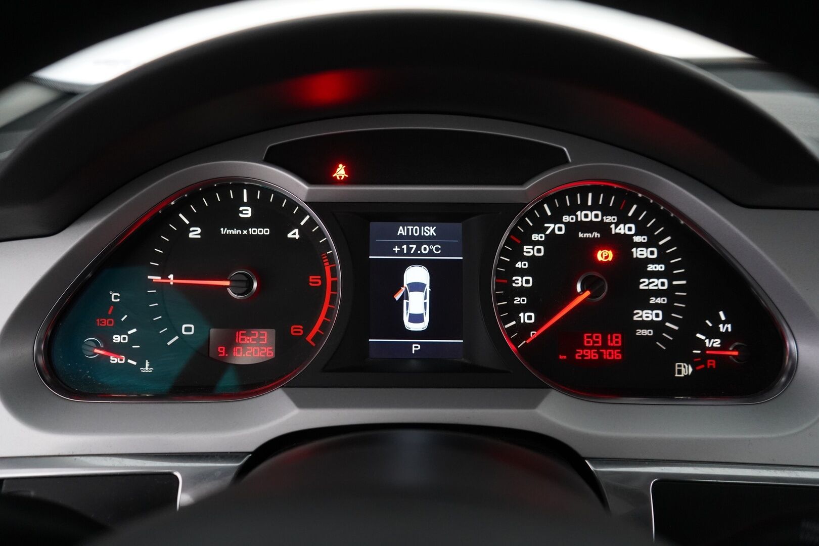 Audi A6 2010 Sedan S line Business 2,0 TDI (DPF) multitronic - Myydään huutokaupat.com