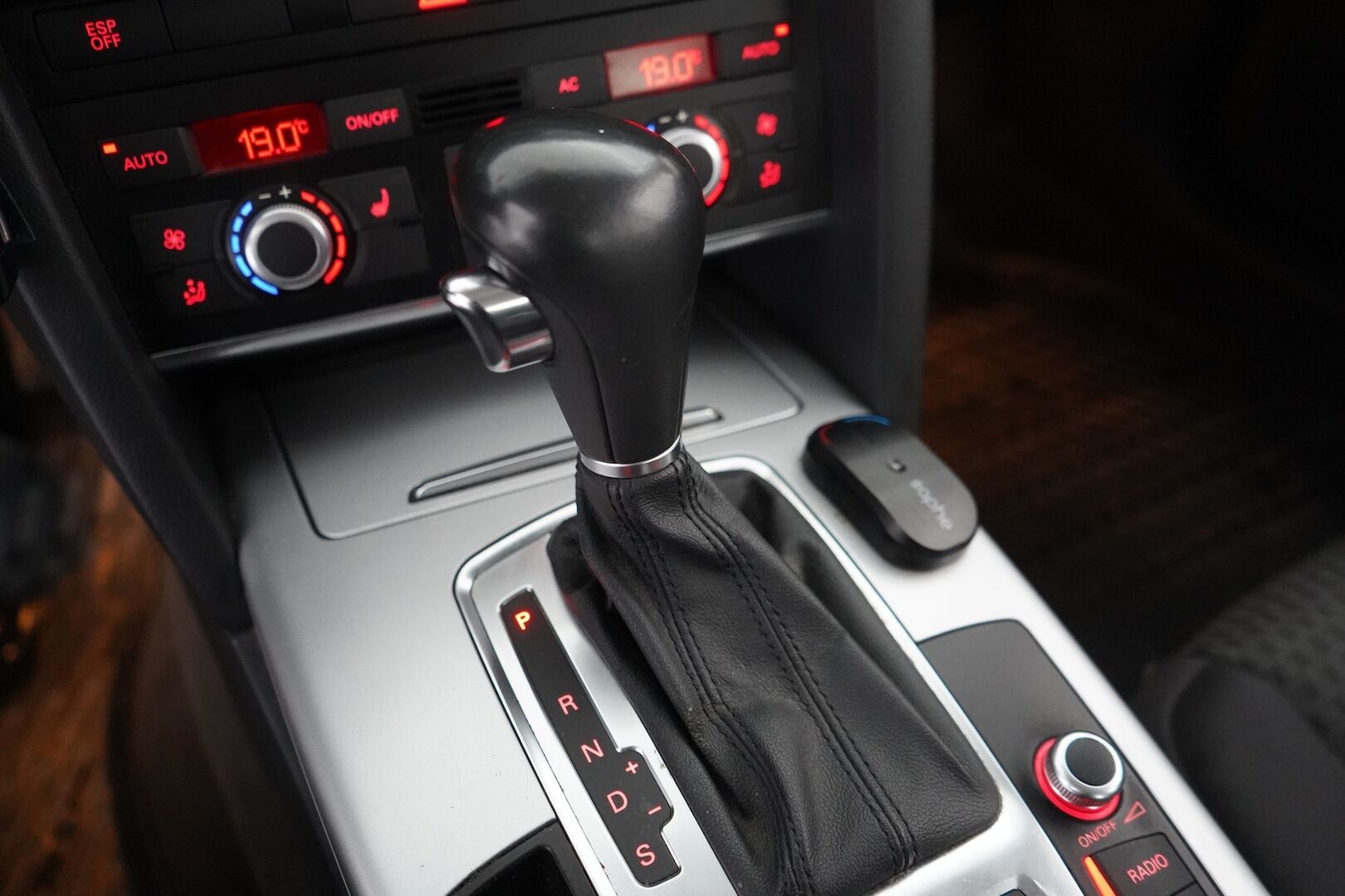 Audi A6 2010 Sedan S line Business 2,0 TDI (DPF) multitronic - Myydään huutokaupat.com