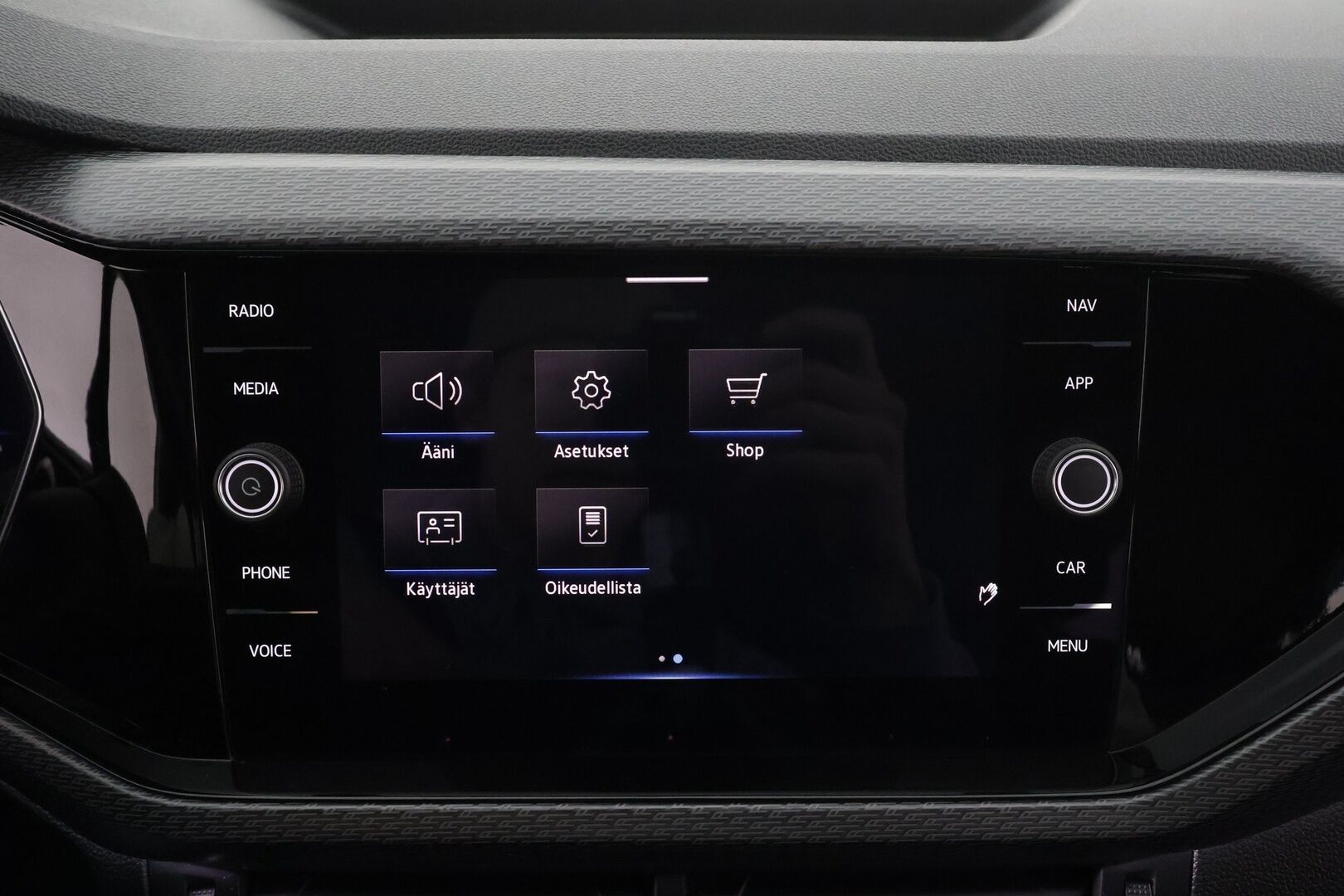 Volkswagen T-Cross 2021 R-Line 1,5 TSI 110 kW DSG * ACC / LED / Beats / Appconnect / keyless / P.Kamera * - 1.Om Suomi-auto / Kahdet renkaat