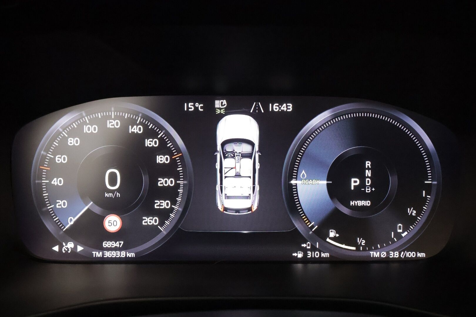 Volvo XC40 2021 T5 TwE Inscription aut * Webasto / Harman&Kardon / Adapt.Vakkari / Peruutuskamera / Sporttinahat / LED / Navi / KeyLess - Suomi-auto / 2x Latauskaapelit / Kahdet renkaat / Merkkihuollot / Supervarusteet!