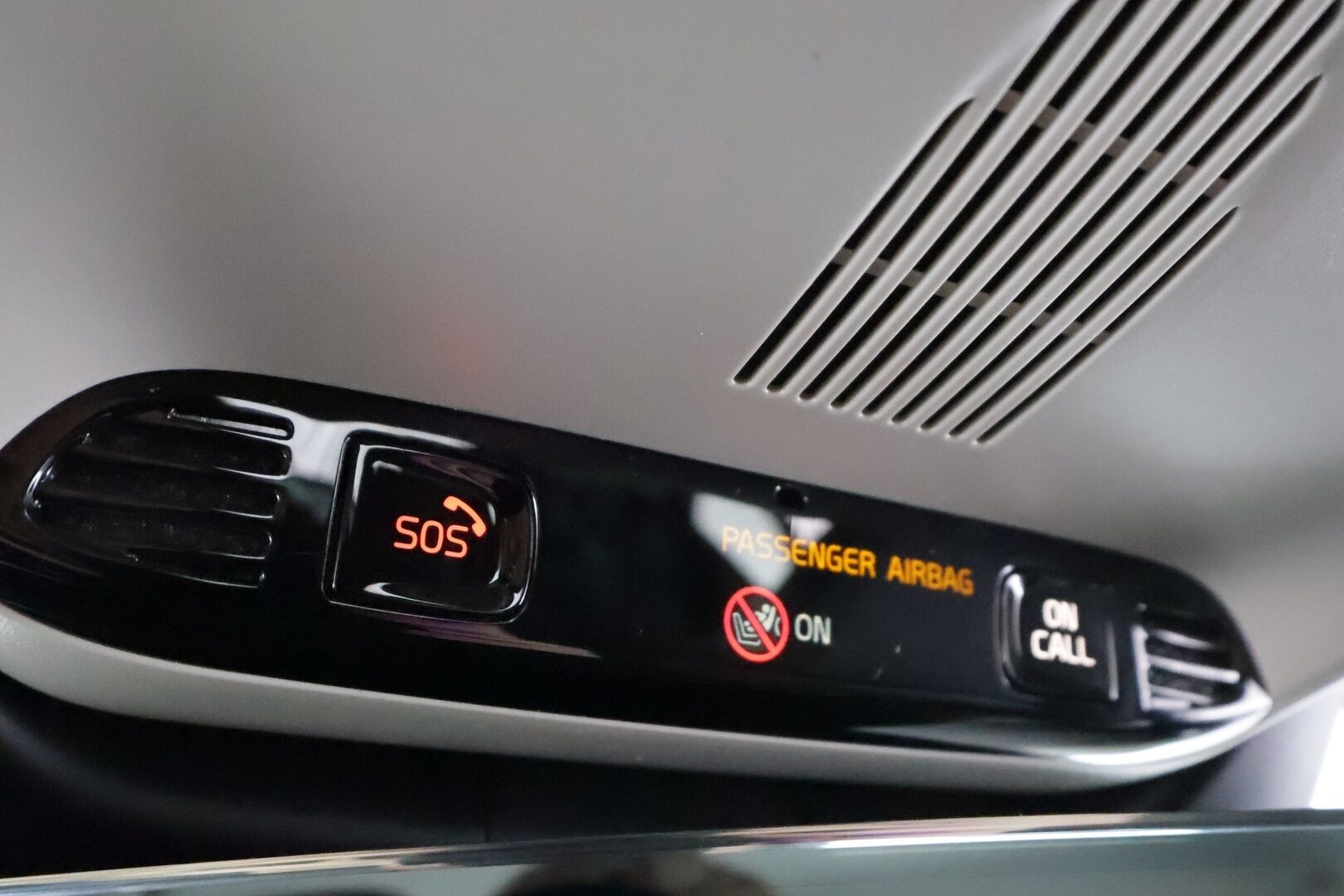 Volvo XC40 2021 T5 TwE Inscription aut * Webasto /  H&K / ACC / LED / P.Kamera / Sportnahat / Kaistavahti / Navi / Keyless * - Suomi-auto / 2x Latauskaapelit / Kahdet renkaat / Merkkihuollot - HULLUT JOULUT KORKOTARJOUS 2,49% 