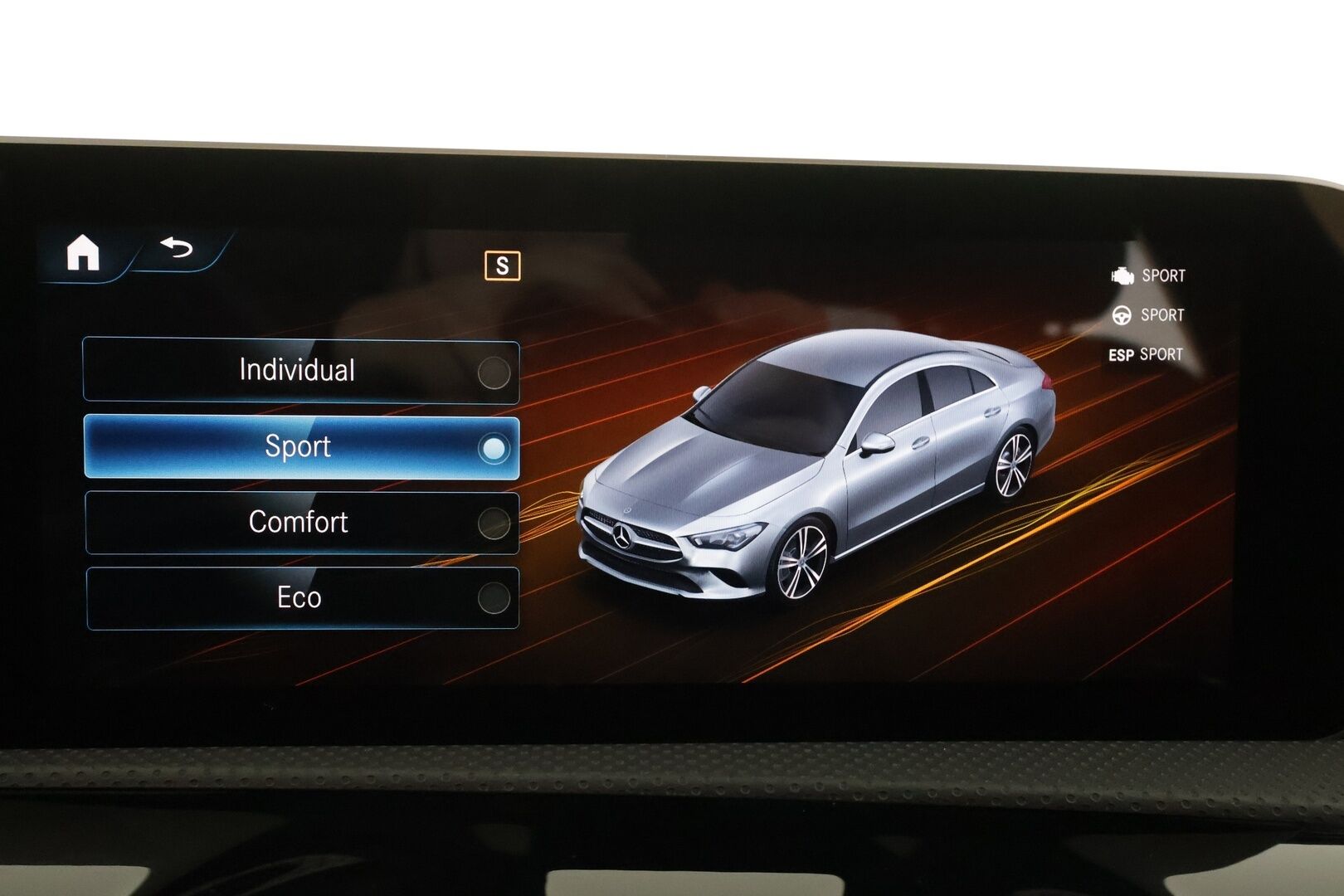 Mercedes-Benz CLA 2020 200 A Business Progressive * Vakkari / Webasto / Multibeam-LED / Sporttinahat / P.kamera / Digimittaristo * - 1.Om Suomi-auto / Kahdet Renkaat - HULLUT AVAJAISHULINAT KORKOTARJOUS 3,29 %