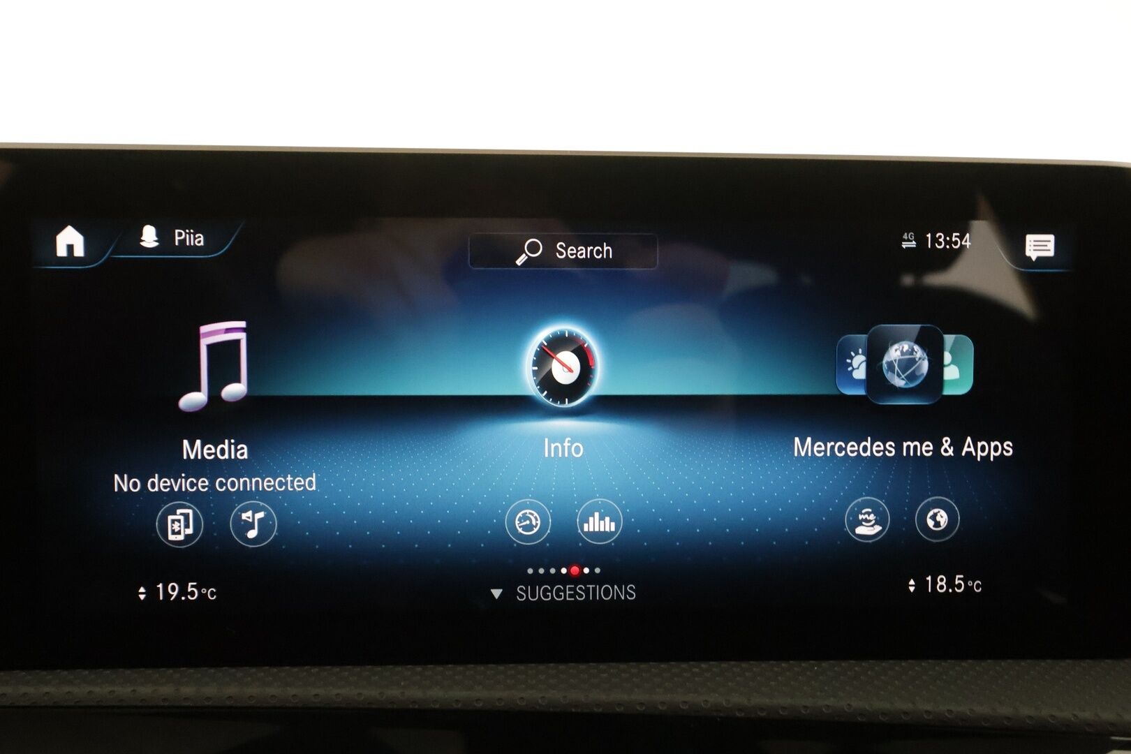 Mercedes-Benz CLA 2020 200 A Business Progressive * Vakkari / Webasto / Multibeam-LED / Sporttinahat / P.kamera / Digimittaristo * - 1.Om Suomi-auto / Kahdet Renkaat - HULLUT AVAJAISHULINAT KORKOTARJOUS 3,29 %