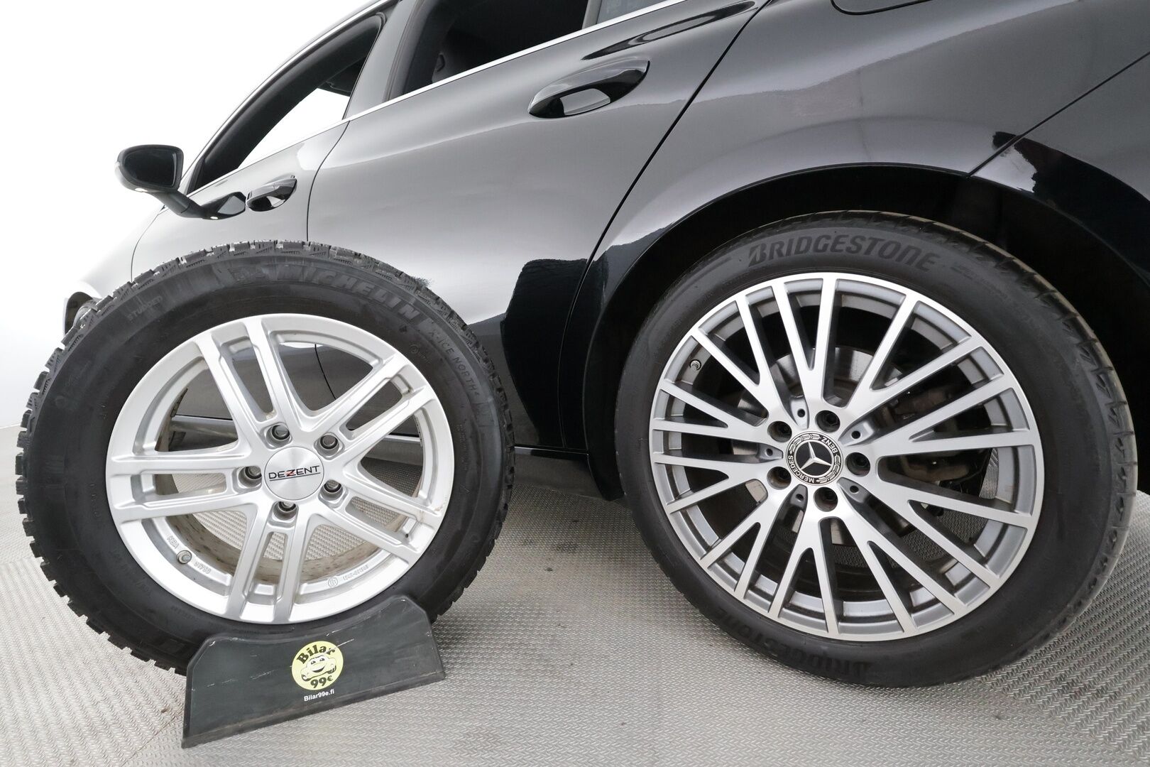 Mercedes-Benz CLA 2020 200 A Business Progressive * Vakkari / Webasto / Multibeam-LED / Sporttinahat / P.kamera / Digimittaristo * - 1.Om Suomi-auto / Kahdet Renkaat - HULLUT AVAJAISHULINAT KORKOTARJOUS 3,29 %