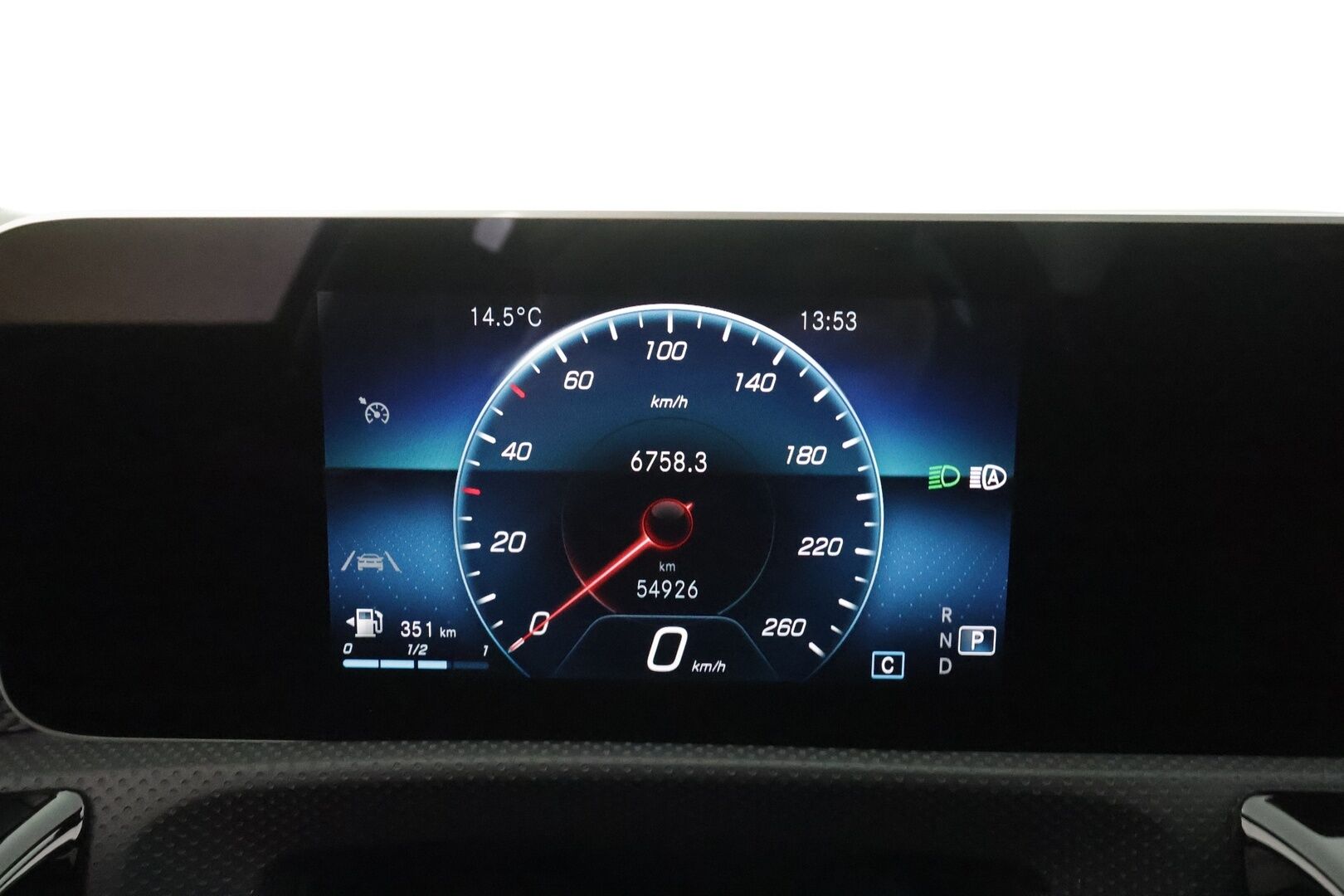 Mercedes-Benz CLA 2020 200 A Business Progressive * Vakkari / Webasto / Multibeam-LED / Sporttinahat / P.kamera / Digimittaristo * - 1.Om Suomi-auto / Kahdet Renkaat - HULLUT AVAJAISHULINAT KORKOTARJOUS 3,29 %