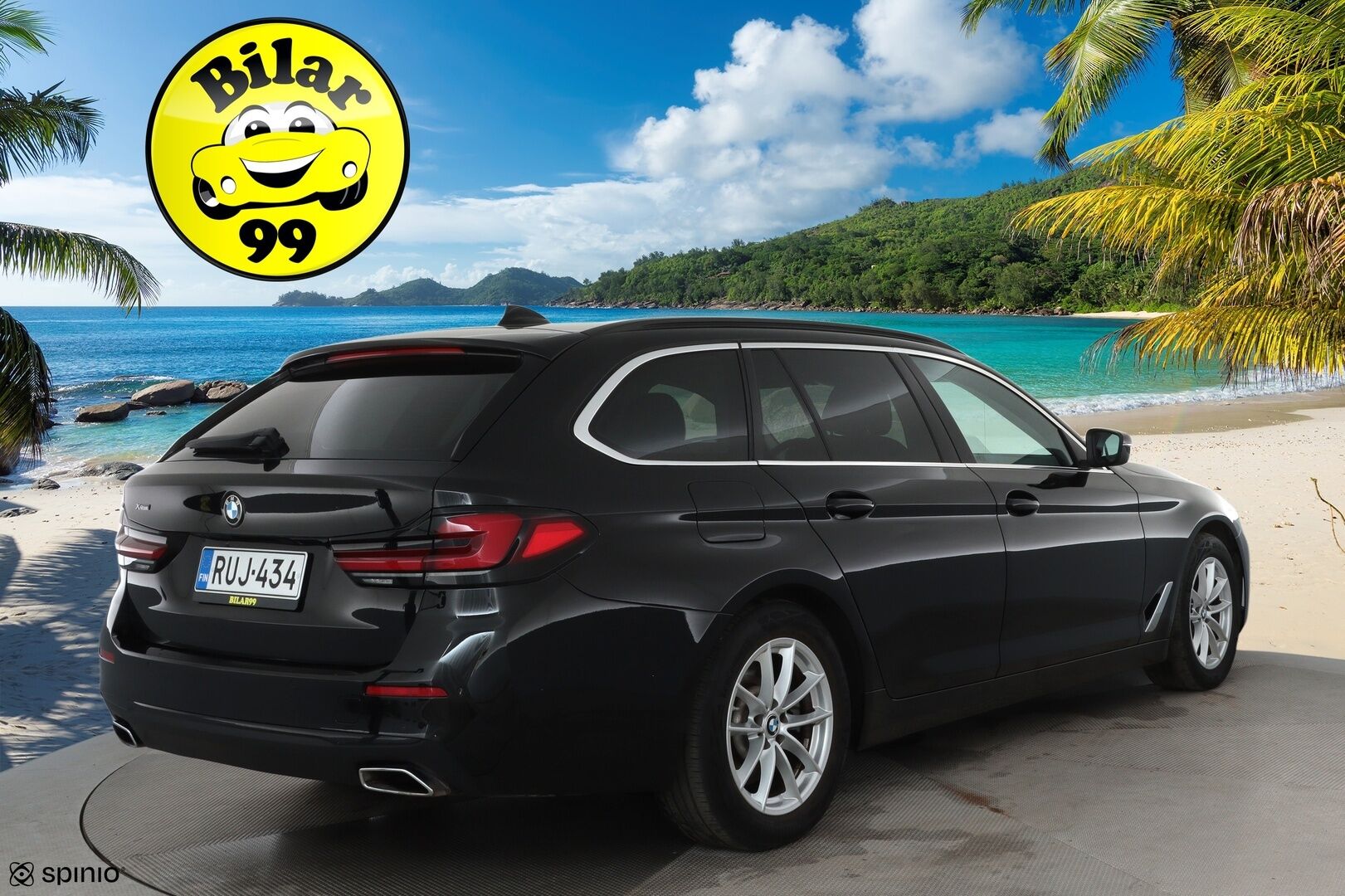 BMW 520 2020 G31 Touring 520d A xDrive MHEV LCI **Webasto / LED-valot / P.Tutkat / Navi / Apple&Android / Vakkari** - 3,99 % KORKOTARJOUS TÄHÄN AUTOON - 1-om Suomi-auto / Kahdet Renkaat
