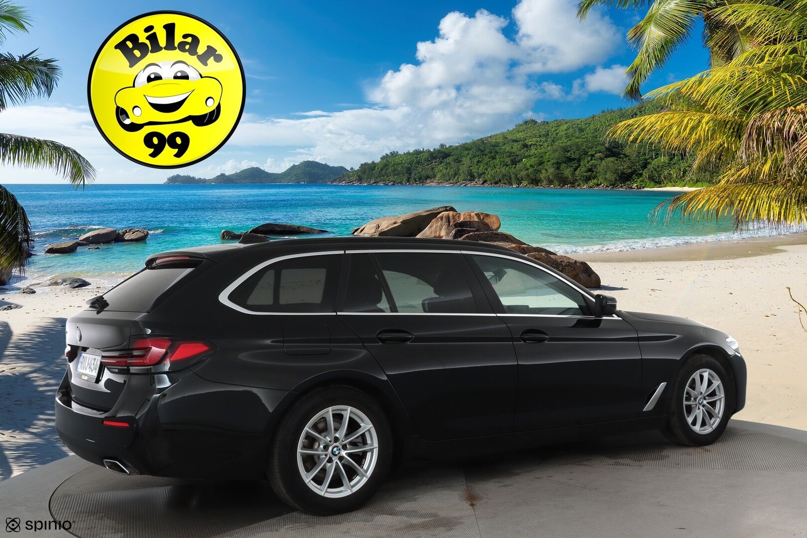 BMW 520 2020 G31 Touring 520d A xDrive MHEV LCI **Webasto / LED-valot / P.Tutkat / Navi / Apple&Android / Vakkari** - 3,99 % KORKOTARJOUS TÄHÄN AUTOON - 1-om Suomi-auto / Kahdet Renkaat