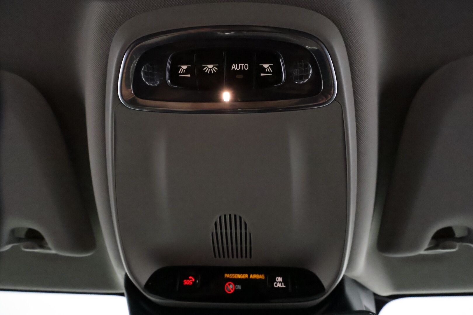 Volvo V60 2021 B5 AWD MHEV Business Inscription aut - 1Om Suomiauto / Webasto / Adapt.Vakkari / High Perf Audio / 360-Kamera / Full LED / Nahkasisusta / Supervarusteet! - HULLUT JOULUT KORKOTARJOUS 2,49% 