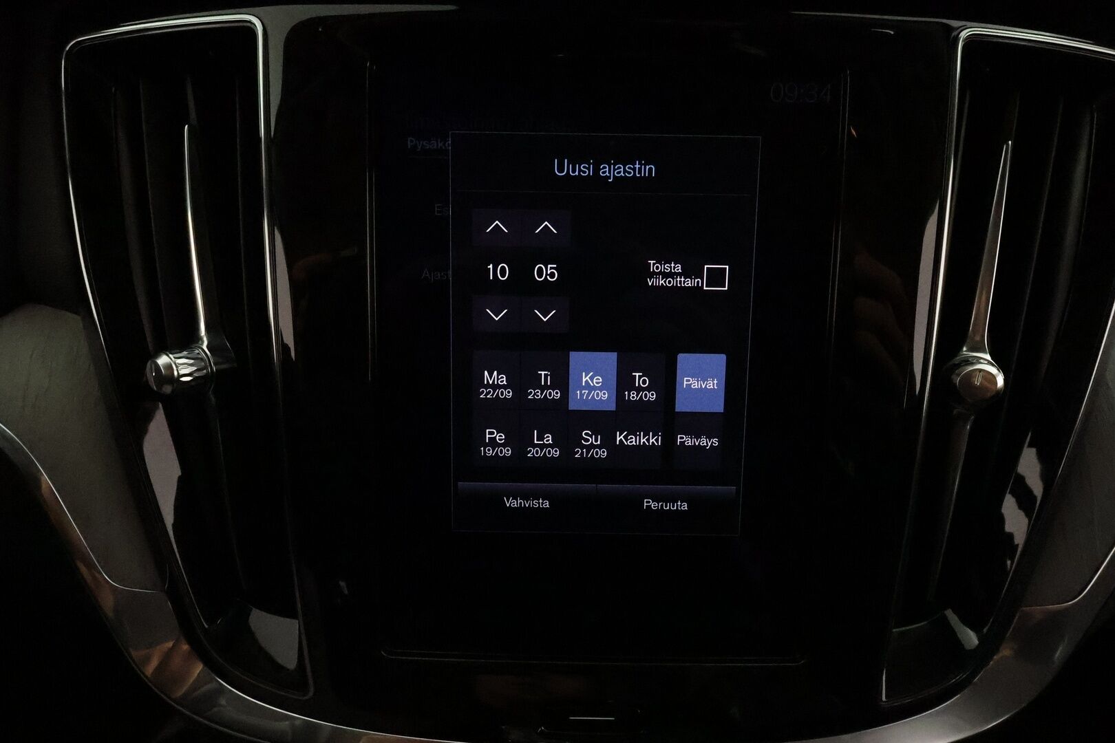 Volvo V60 2021 B5 AWD MHEV Business Inscription aut - 1Om Suomiauto / Webasto / Adapt.Vakkari / High Perf Audio / 360-Kamera / Full LED / Nahkasisusta / Supervarusteet! - HULLUT JOULUT KORKOTARJOUS 2,49% 