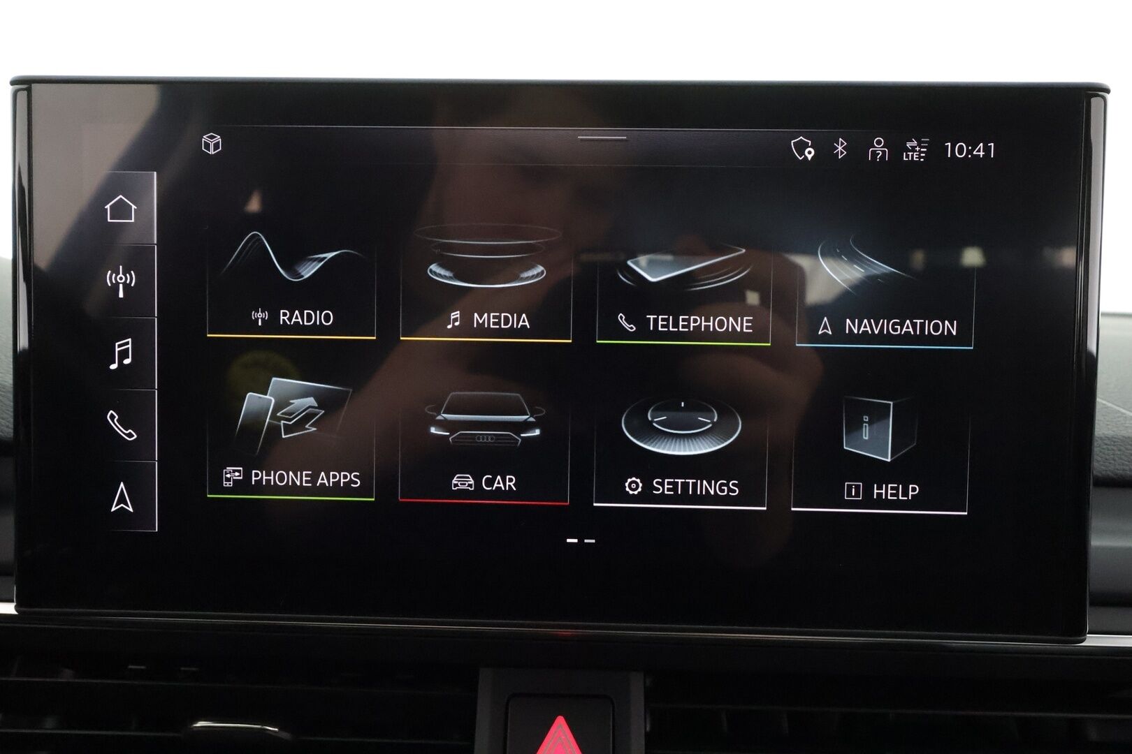 Audi A4 2020 Avant Business Advanced Comfort Edition 35 TFSI 110 kW MHEV S tronic * ACC / Webasto / Koukku / Matrix LED * - 1.Om Suomi-auto / Kahdet renkaat aluvanteilla