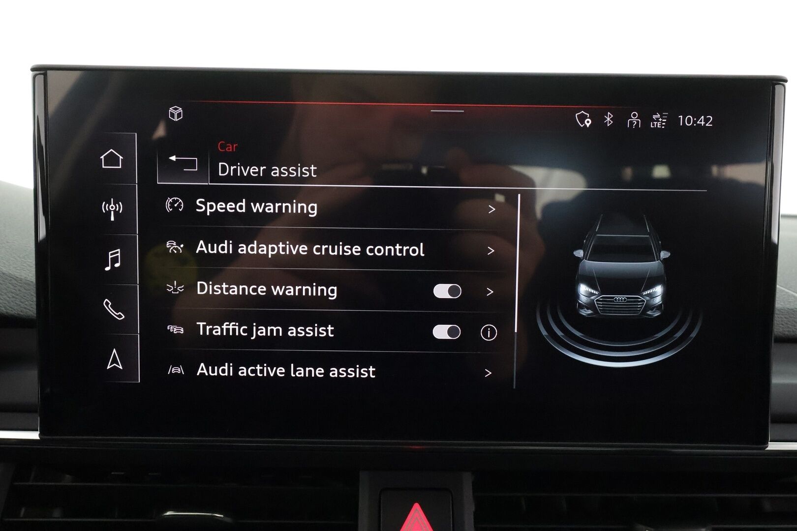 Audi A4 2020 Avant Business Advanced Comfort Edition 35 TFSI 110 kW MHEV S tronic * ACC / Webasto / Koukku / Matrix LED * - 1.Om Suomi-auto / Kahdet renkaat aluvanteilla