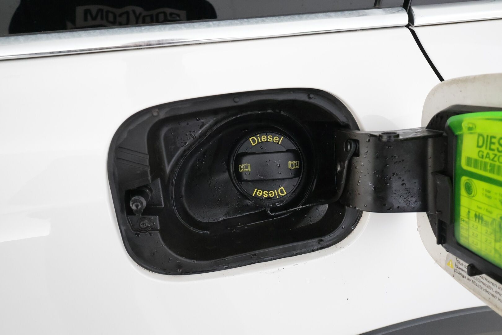Skoda Octavia 2017 Combi 2,0 TDI 184 4x4 Scout DSG * ACC / Webasto / P.kamera / Canton / Apple&Android * - Kahdet renkaat vanteilla / Viimeisin iso huolto 206tkm / Ei Adblue