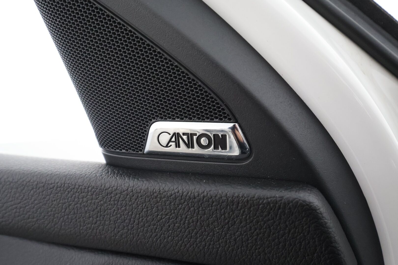 Skoda Octavia 2017 Combi 2,0 TDI 184 4x4 Scout DSG * ACC / Webasto / P.kamera / Canton / Apple&Android * - Kahdet Renkaat - HULLUT AVAJAISHULINAT KORKOTARJOUS 3,29 %