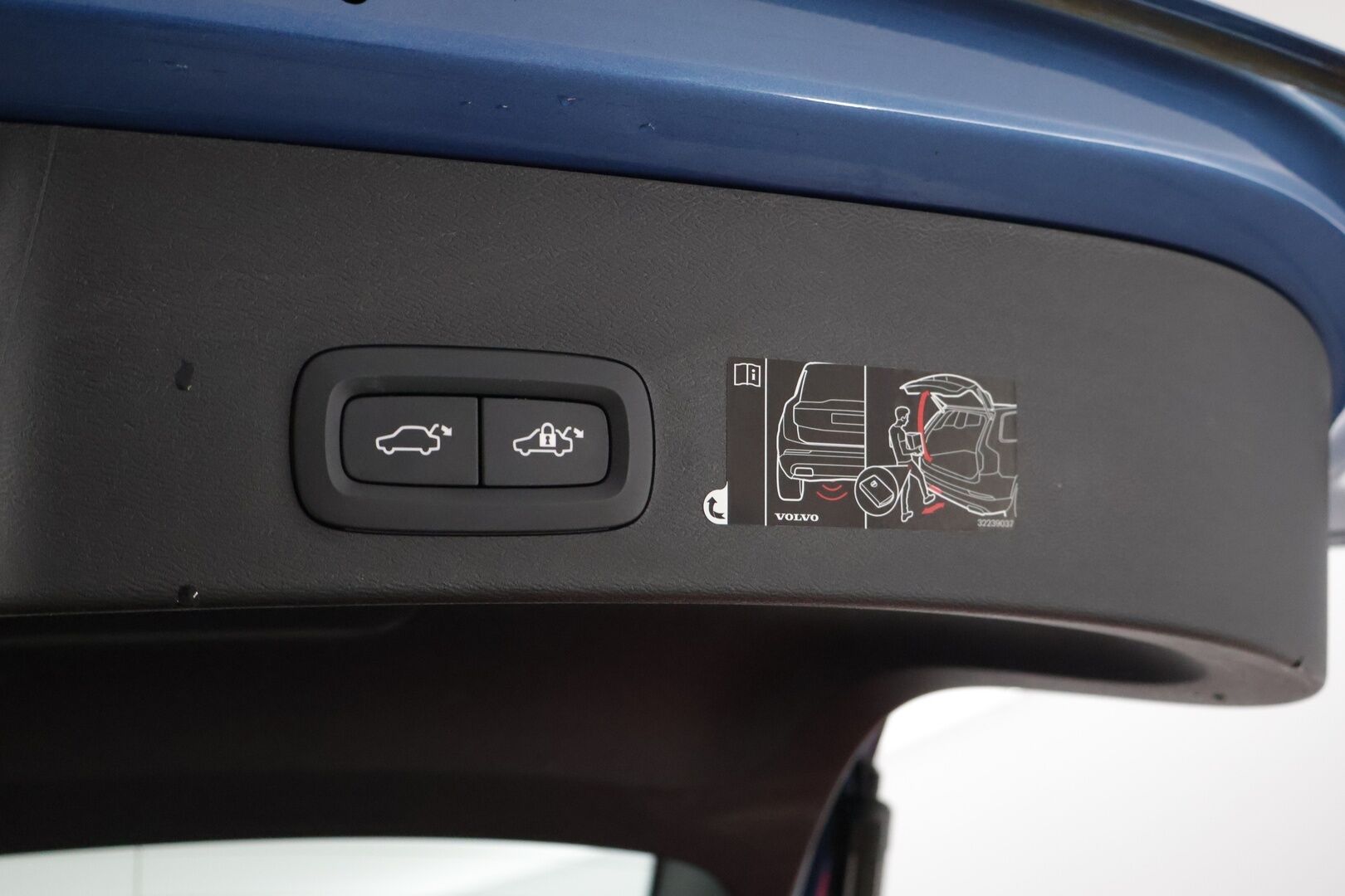 Volvo XC40 2021 T5 TwE Business R-Design aut