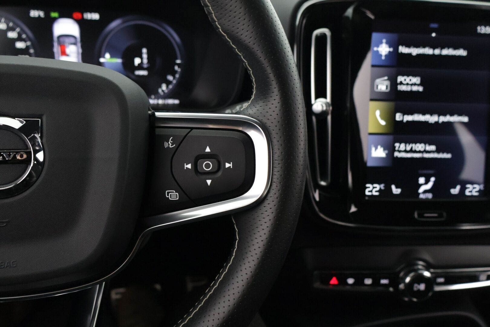 Volvo XC40 2021 T5 TwE Business R-Design aut