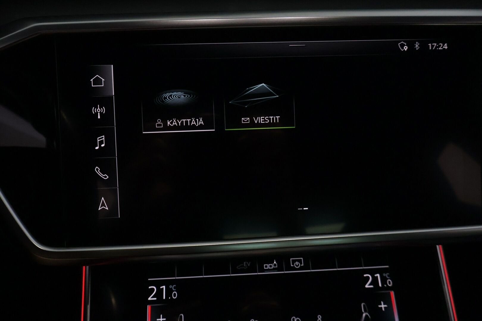 Audi A6 2020 Sedan Business Sport 55 TFSIe Quattro S tronic S Line - Suomi-auto | Bang&Olufsen | P.kamera | Tikatut nahat | Vetokoukku | Muistipenkkit | Carplay | SoH 88,7% 
