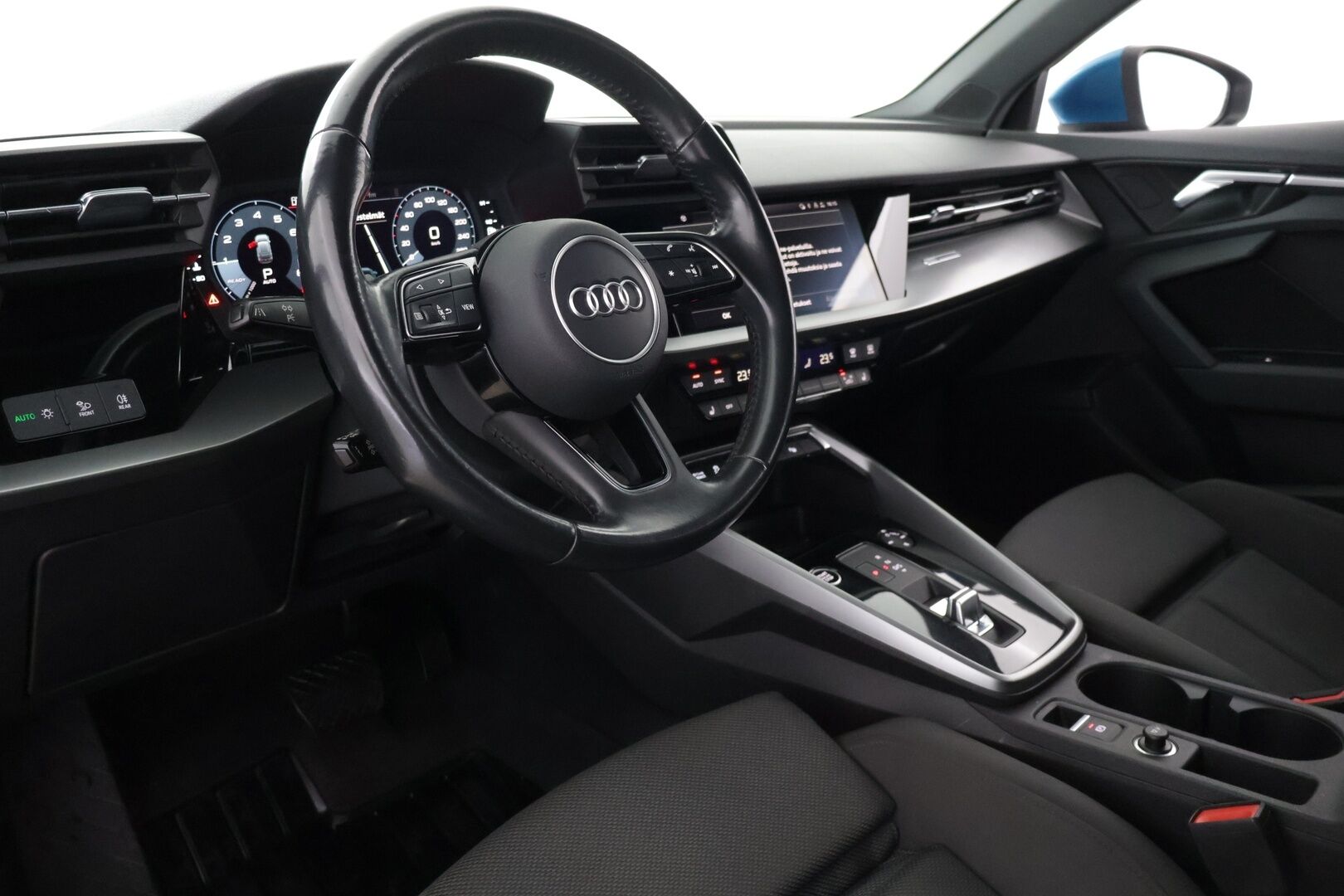 Audi A3 2020 Sportback Business Advanced Launch Edition 35 TFSI 110 kW MHEV S tronic - Suomi-auto | ACC | Matrix | Koukku | Keyless | Tutkat | Lohko | 2x Renkaat | Seuraava katsastus vasta 9/28 - KORKO VAIN 3,99 %