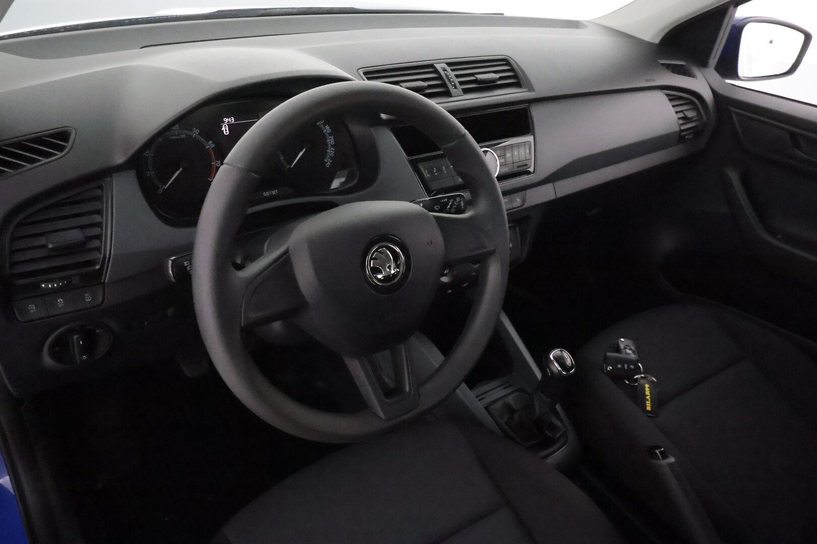 Skoda Fabia 2020 1,0 TSI 95 Active **Suomi-auto / Radio / ALV / 2xRenkaat / Lohkolämmitin** - Ilmastointi
