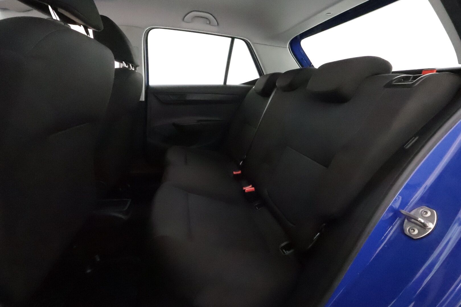 Skoda Fabia 2020 1,0 TSI 95 Active **Suomi-auto / Radio / ALV / 2xRenkaat / Lohkolämmitin** - Ilmastointi