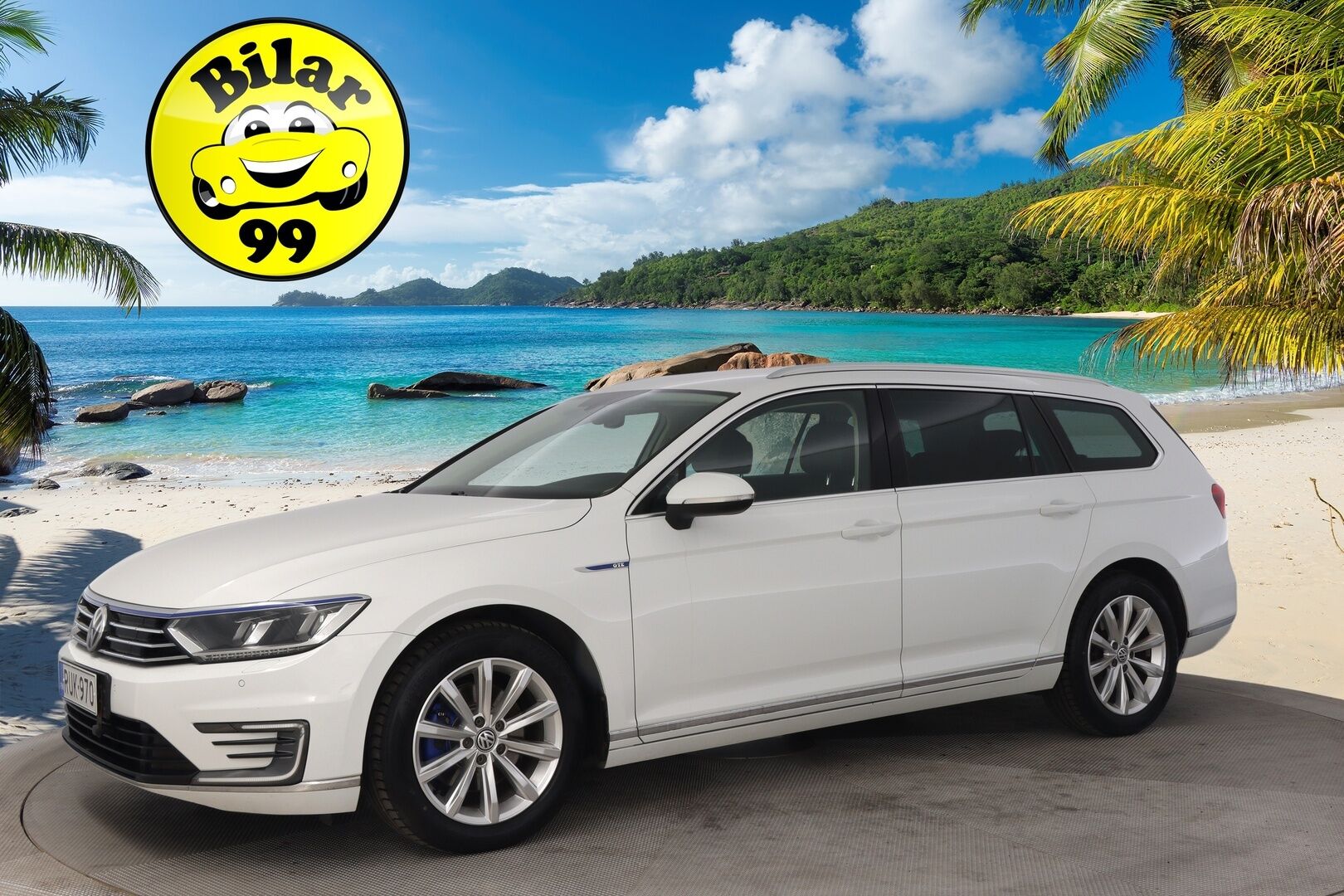 VOLKSWAGEN PASSAT 2017 GTE 1.4 Plug-in Hybrid *ACC/ Ergocomfort kuljettajanistuin / Nahka-alcantara / Koukku / Ambient / Kamera* - Autoon vaihdettu tehtaan takuisiin 13Kw akusto / Mekatroniikka rempattu / Lohkolämmitin + sisätilanlämmitin