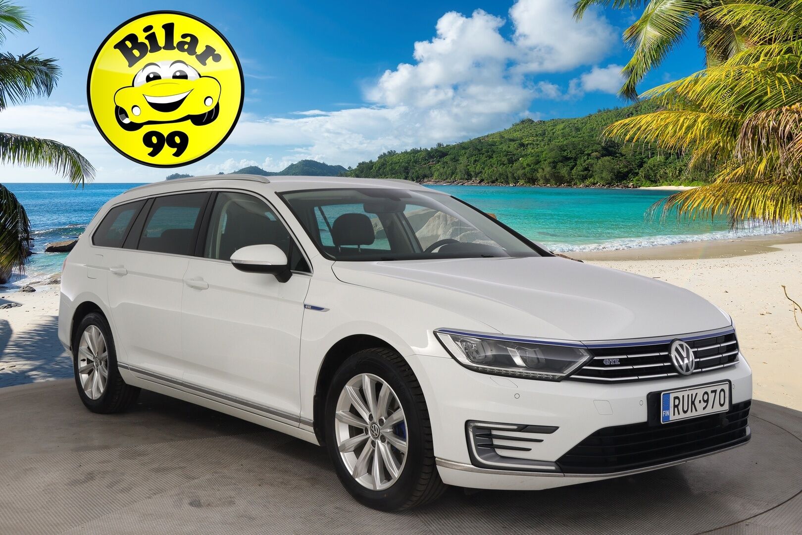 VOLKSWAGEN PASSAT 2017 GTE 1.4 Plug-in Hybrid *ACC/ Ergocomfort kuljettajanistuin / Nahka-alcantara / Koukku / Ambient / Kamera* - Autoon vaihdettu tehtaan takuisiin 13Kw akusto / Mekatroniikka rempattu / Lohkolämmitin + sisätilanlämmitin