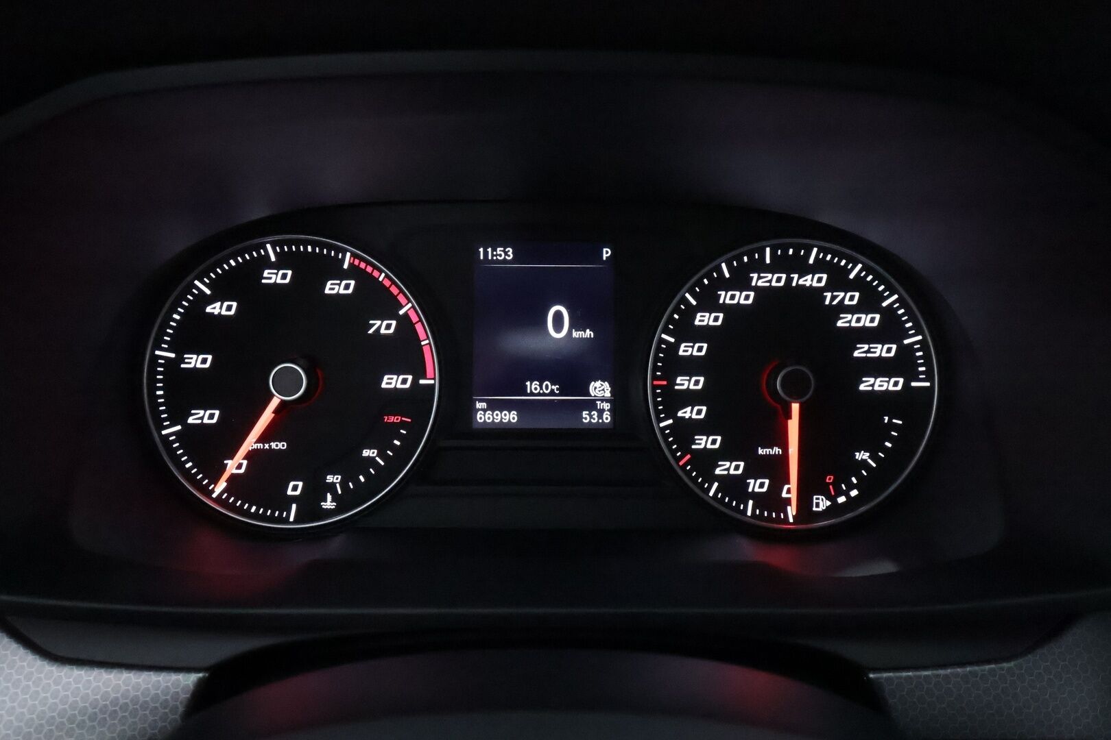 Seat Leon 2021 1,0 eTSI 110 Hybrid Style DSG **1.om Suomi-auto / LED / Apple&Android / Lohko / P.tutkat / Ratinlämmitin**
