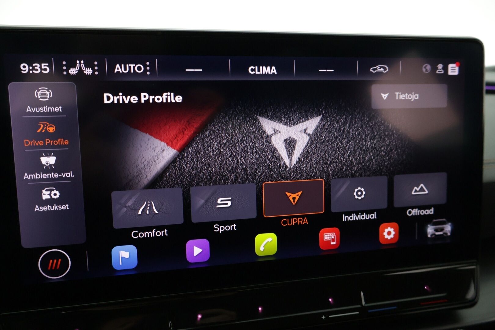 Cupra Formentor 2021 VZ 2,0 TSI 228 kW 4Drive DSG - ACC / Beats Audio / Keyless / 2x Renkaat + vanteet