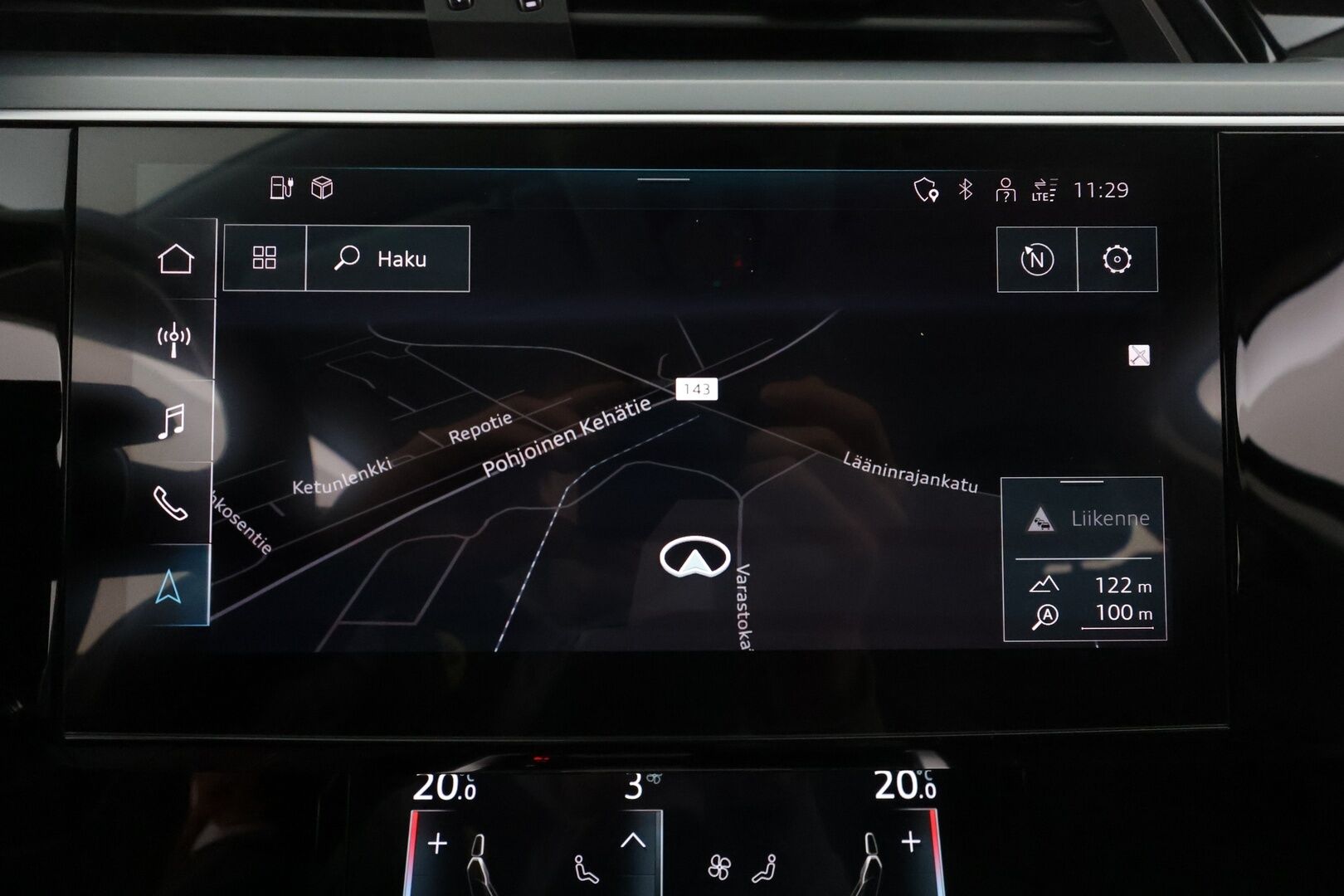 Audi e-tron 2021 50 Quattro Edition Advanced *Sporttipenkit / Kamera / LED / Kaistavahti / Navi* - Suomi-auto 1. omistajalta / Kahdet Audin vanteet / Juuri huollettu / Soh 90,67%