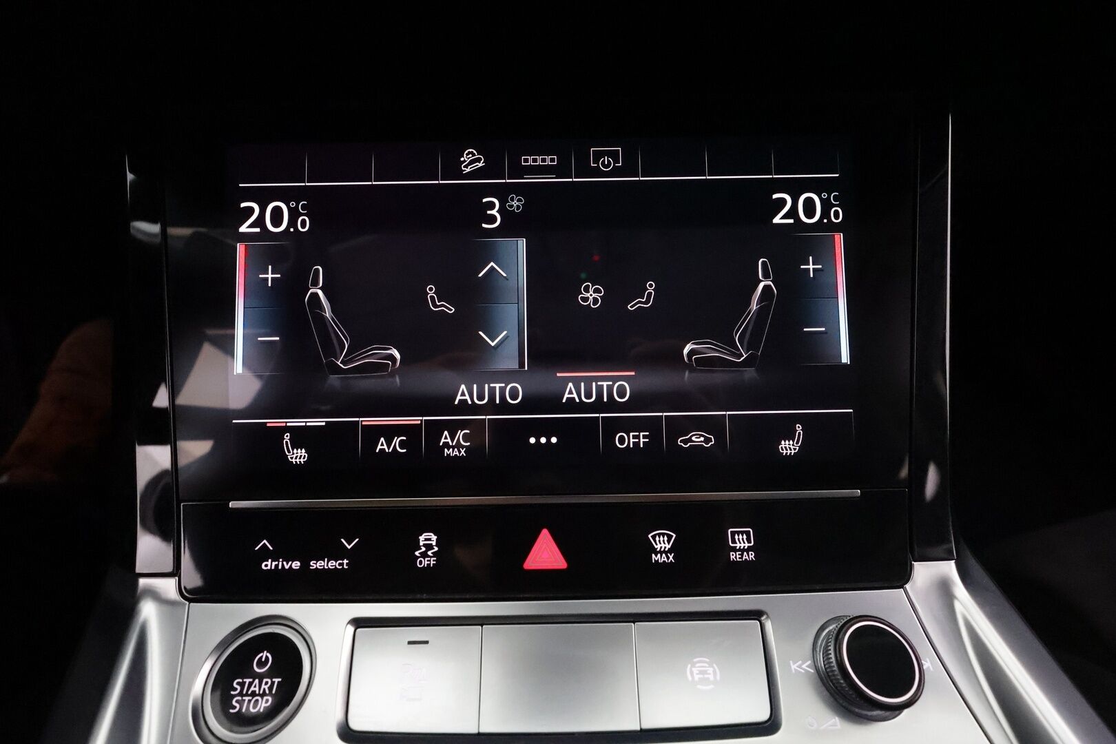 Audi e-tron 2021 50 Quattro Edition Advanced *Sporttipenkit / Kamera / LED / Kaistavahti / Navi* - Suomi-auto 1. omistajalta / Kahdet Audin vanteet / Juuri huollettu / Soh 90,67%