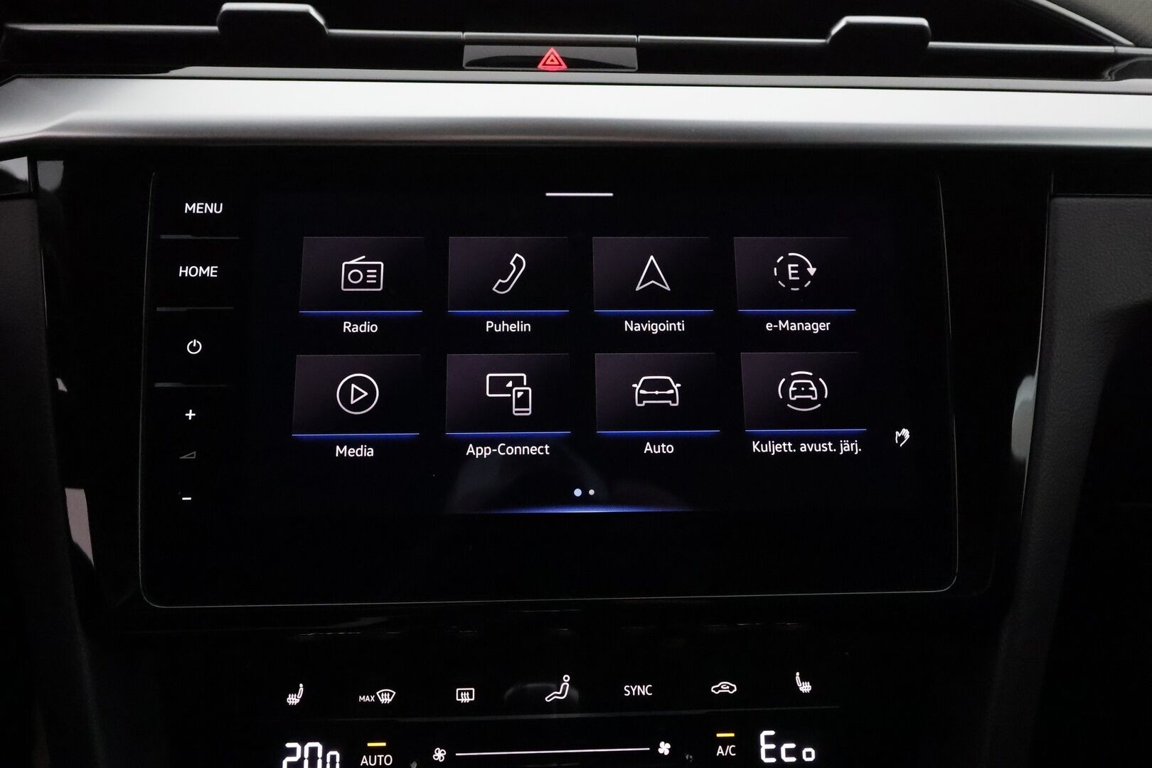 Volkswagen Arteon 2021 Shooting Brake R-Line eHybrid 160 kW DSG-automaatti - Suomiauto / Webasto / Matrix LED / Adapt.Vakkari / HUD / 360-Kamera / Nahka-Alcantara / Facelift / Huippuvarusteet!