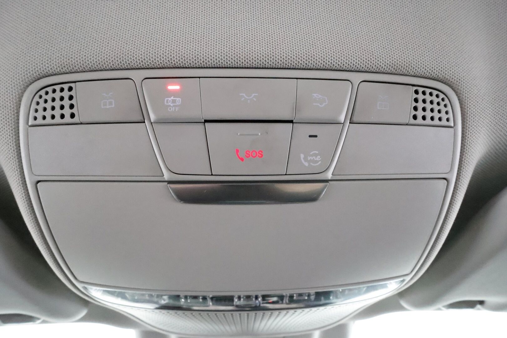 Mercedes-Benz E 2020 300 de A Business Avantgarde EQ Power * Burmester / Distronic+ / Multibeam / P.kamera / Sportpenkit / Koukku / Navi * - Huippuvarusteltu - HULLUT AVAJAISHULINAT KORKOTARJOUS 3,29 %