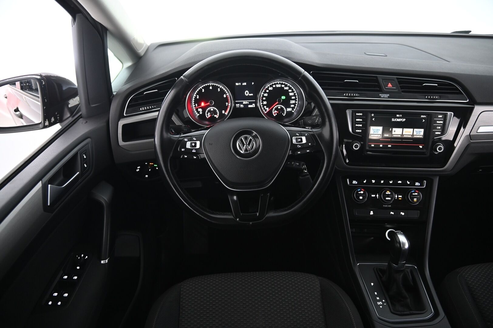 Volkswagen Touran 2016 Comfortline 1,4 TSI 110 kW (150 hv) DSG-automaatti - 7-paikkainen | Jakopää juuri tehty | ACC | Navi | Koukku | Lohko+pistoke | Tutkat | 2X renkaat 