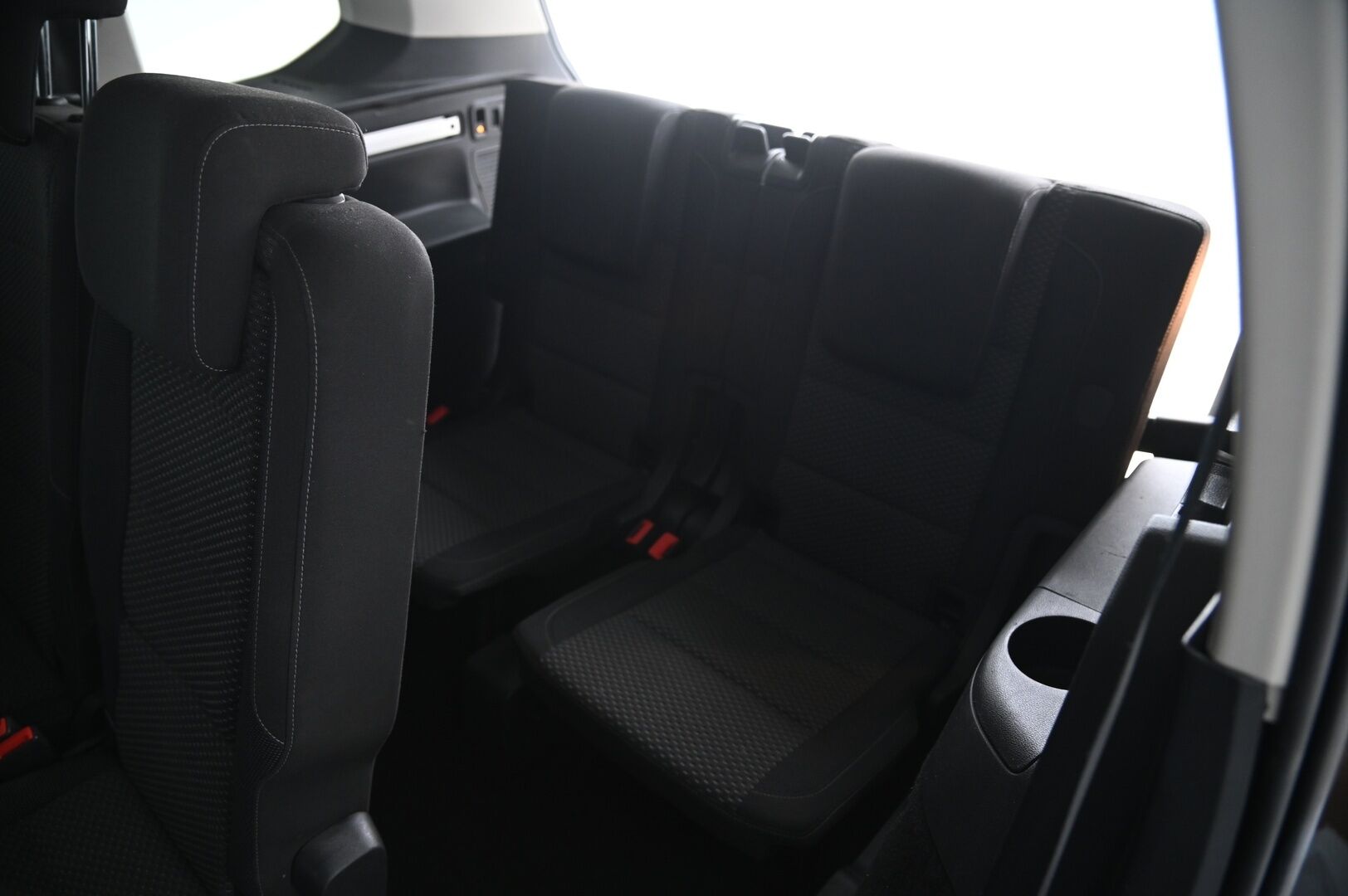 Volkswagen Touran 2016 Comfortline 1,4 TSI 110 kW (150 hv) DSG-automaatti - 7-paikkainen | Jakopää juuri tehty | ACC | Navi | Koukku | Lohko+pistoke | Tutkat | 2X renkaat 