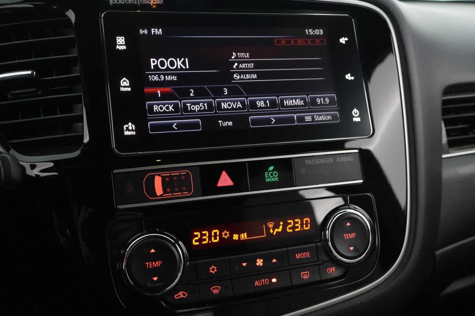 Mitsubishi Outlander 2019 2.4 Instyle Business 13kWh 4WD - *Adapt.Vak / Vetokoukku / Vaaleat Nahat / 360 Kamera / BLIS / CarPlay*