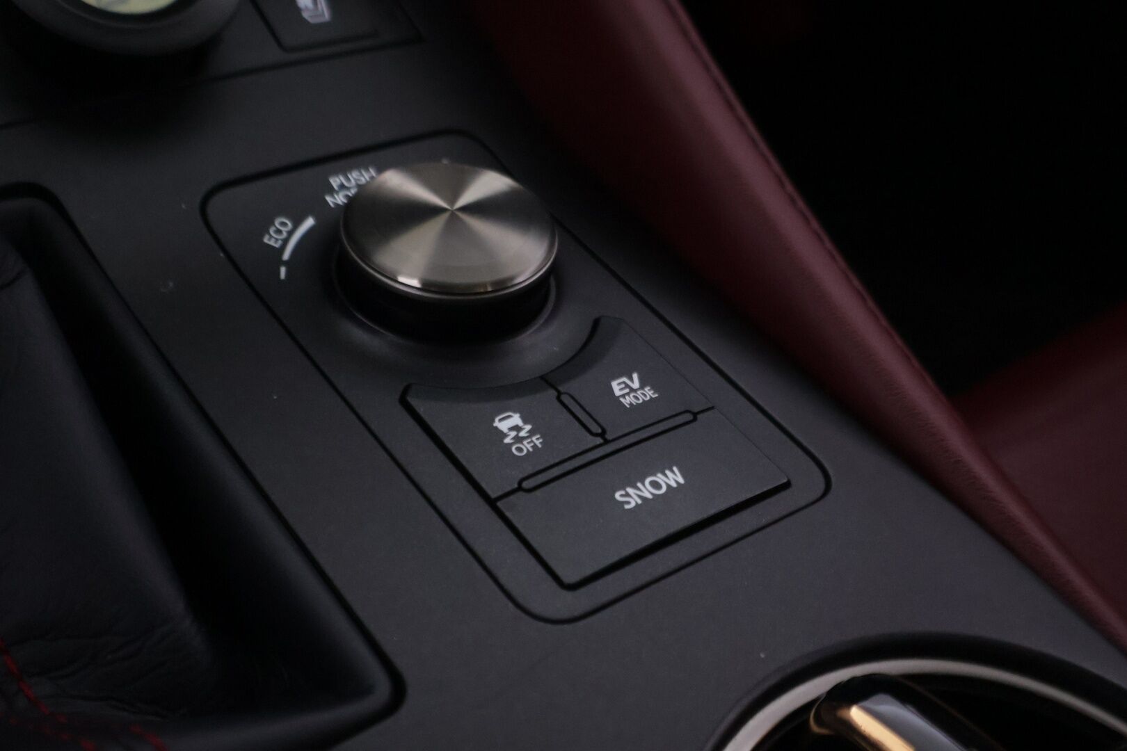 Lexus RC 2018 300h Hybrid A F Sport - | Juuri katsastettu! | Ilmastoidut nahkapenkit | Mark Levinson | Ratinlämmitin | Kaistavahti | P-Kamera | Kuljet istuin muistilla | Digimittari | Vakkari |