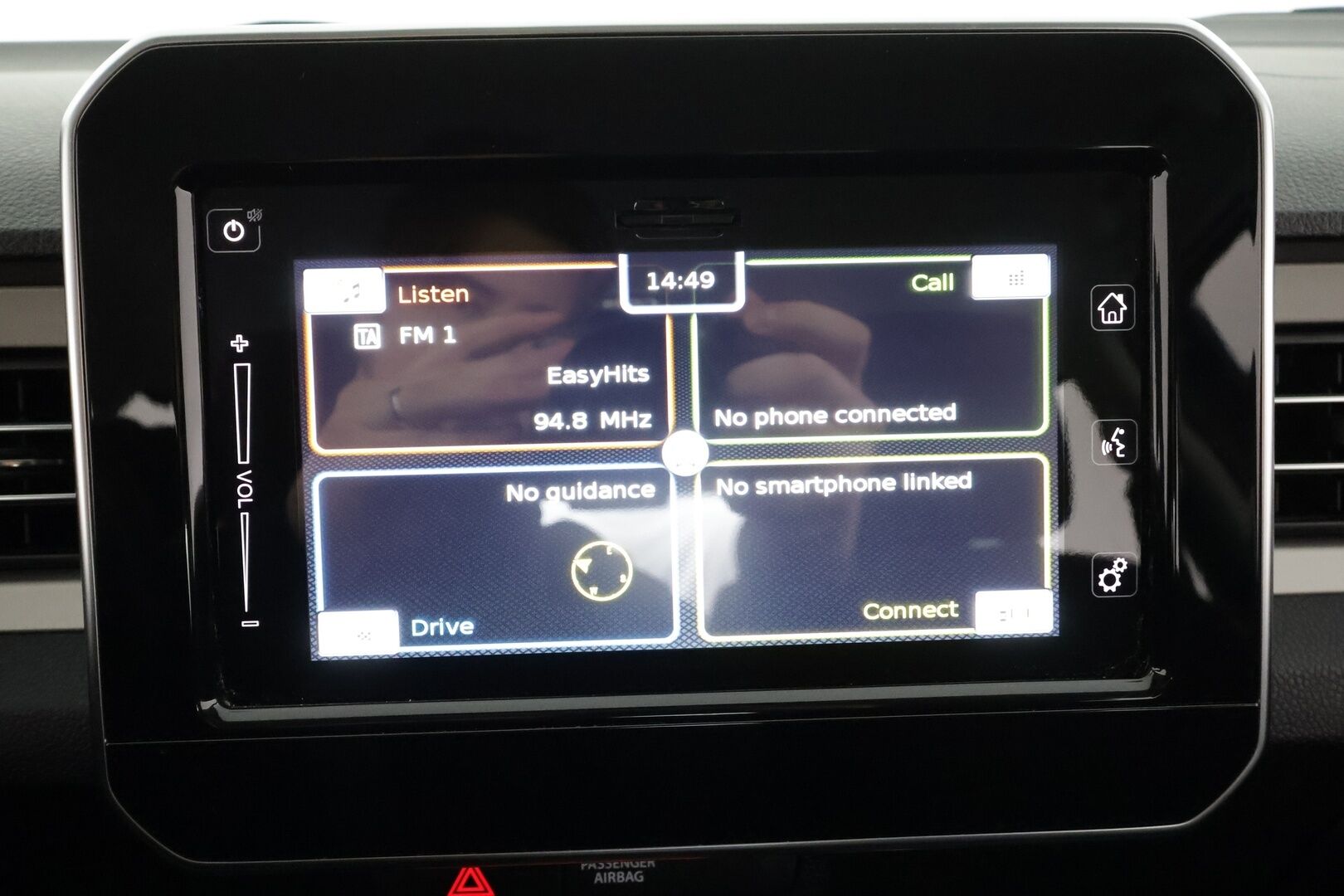 Suzuki Ignis 2021 1,2 DUALJET 4WD GLX 5MT HYBRID * Suomi-auto / Vakkari / P.kamera / LED / Navi / Lohkolämmitin * - Kahdet renkaat aluvanteilla / Merkkihuollettu - HULLU BLACKWEEK KORKOTARJOUS 2,49%