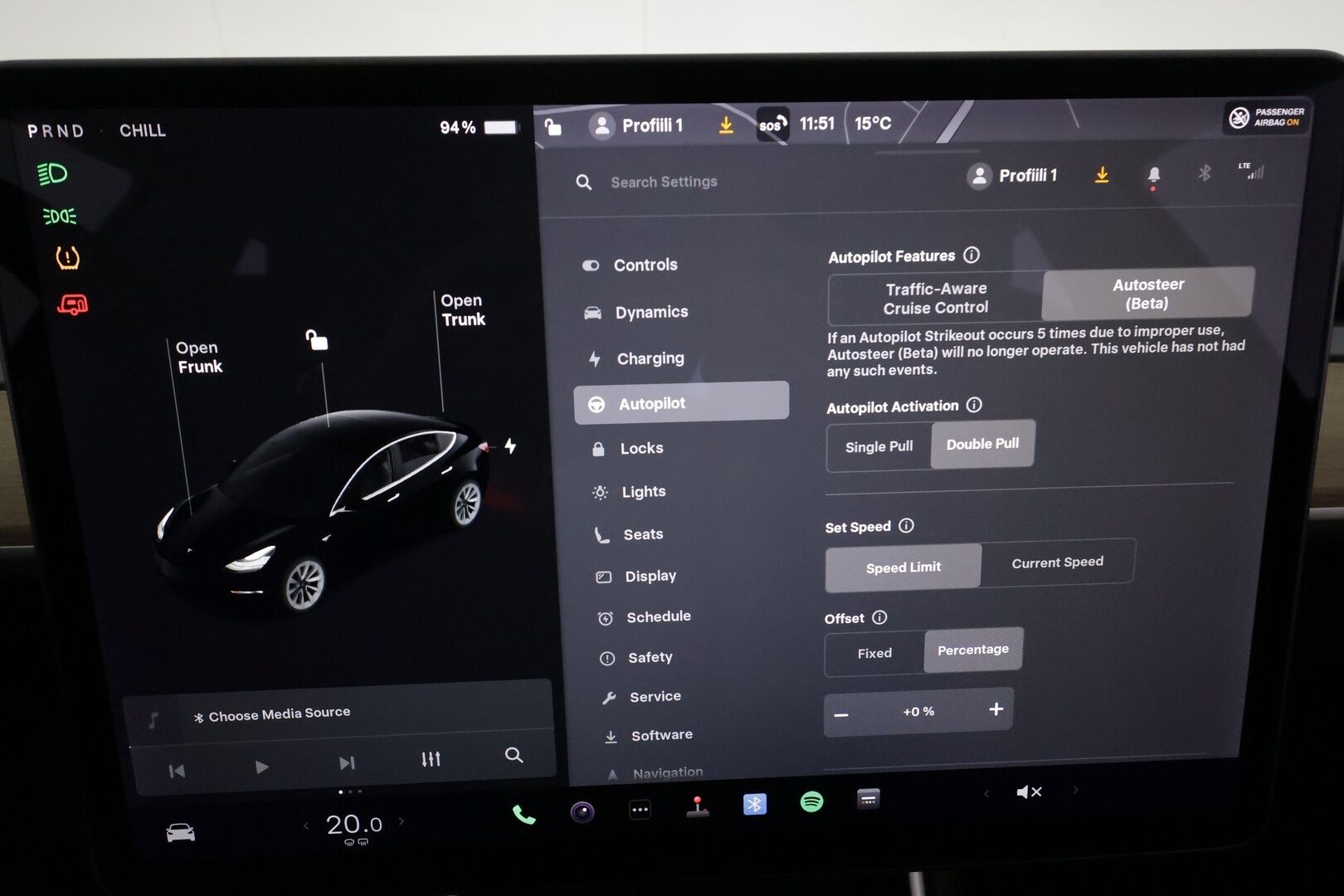 Tesla Model 3 2020 Long Range Dual Motor AWD *Adapt.vakkari / Lasikatto / Premium Audio / Autopilot / Nahkasisusta / P.kamera* - Juuri katsastettu! / Kahdet renkaat aluvanteilla