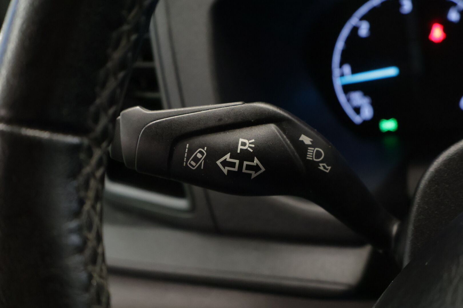 Ford Transit 2021 Van 350 2,0 TDCi 170 hv M6 Neliveto Trail L3H2 4,1 *1.OM Suomi-auto / Webasto / P.Kamera / ALV-väh. / Merkkihuollettu* - *2x Renkaat / Nahat / Työkaluhylly / Kylkiputket / Led-lisävalot*