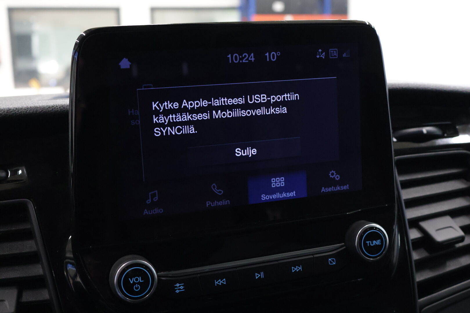 Ford Transit 2021 Van 350 2,0 TDCi 170 hv M6 Neliveto Trail L3H2 4,1 *1.OM Suomi-auto / Webasto / P.Kamera / ALV-väh. / Merkkihuollettu* - *2x Renkaat / Nahat / Työkaluhylly / Kylkiputket / Led-lisävalot*