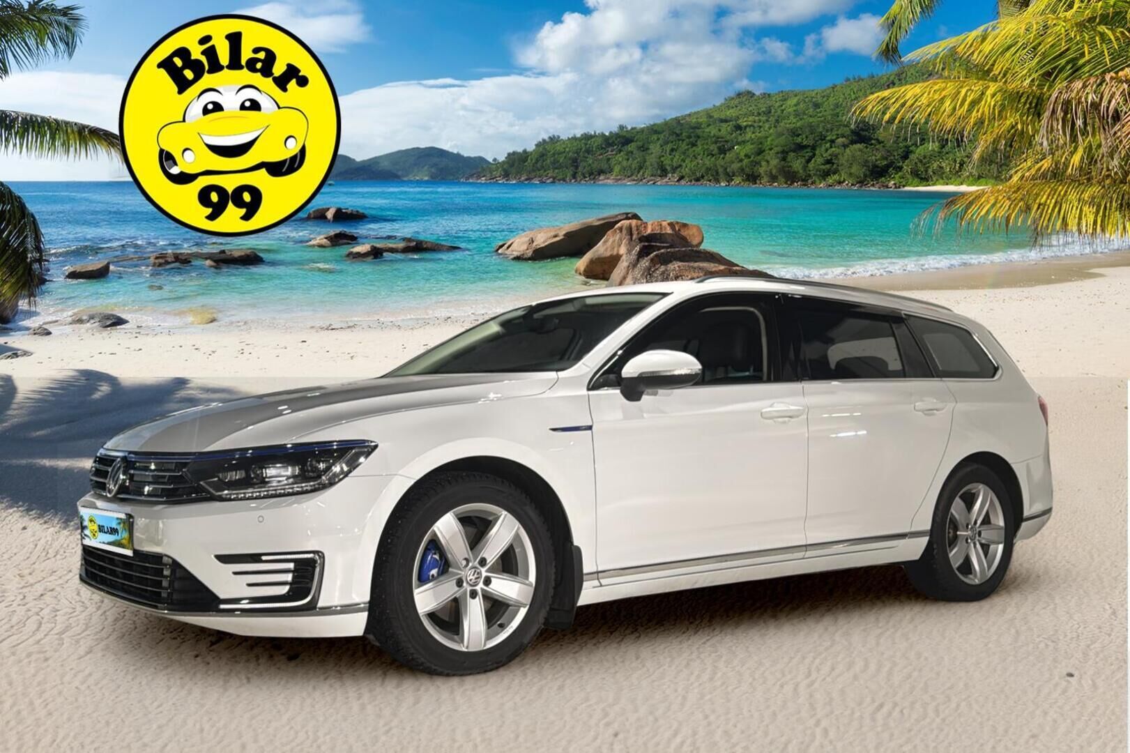 Volkswagen Passat 2018 Variant GTE Plug-In Hybrid 160 kW (218 hv) DSG-automaatti ** Webasto / ACC / BLIS / Digimittari / Koukku - ** Kahdet renkaat aluvanteilla / Juuri huollettu ja vaihdettu jakopää ** - HULLU BLACKWEEK KORKOTARJOUS 2,49%