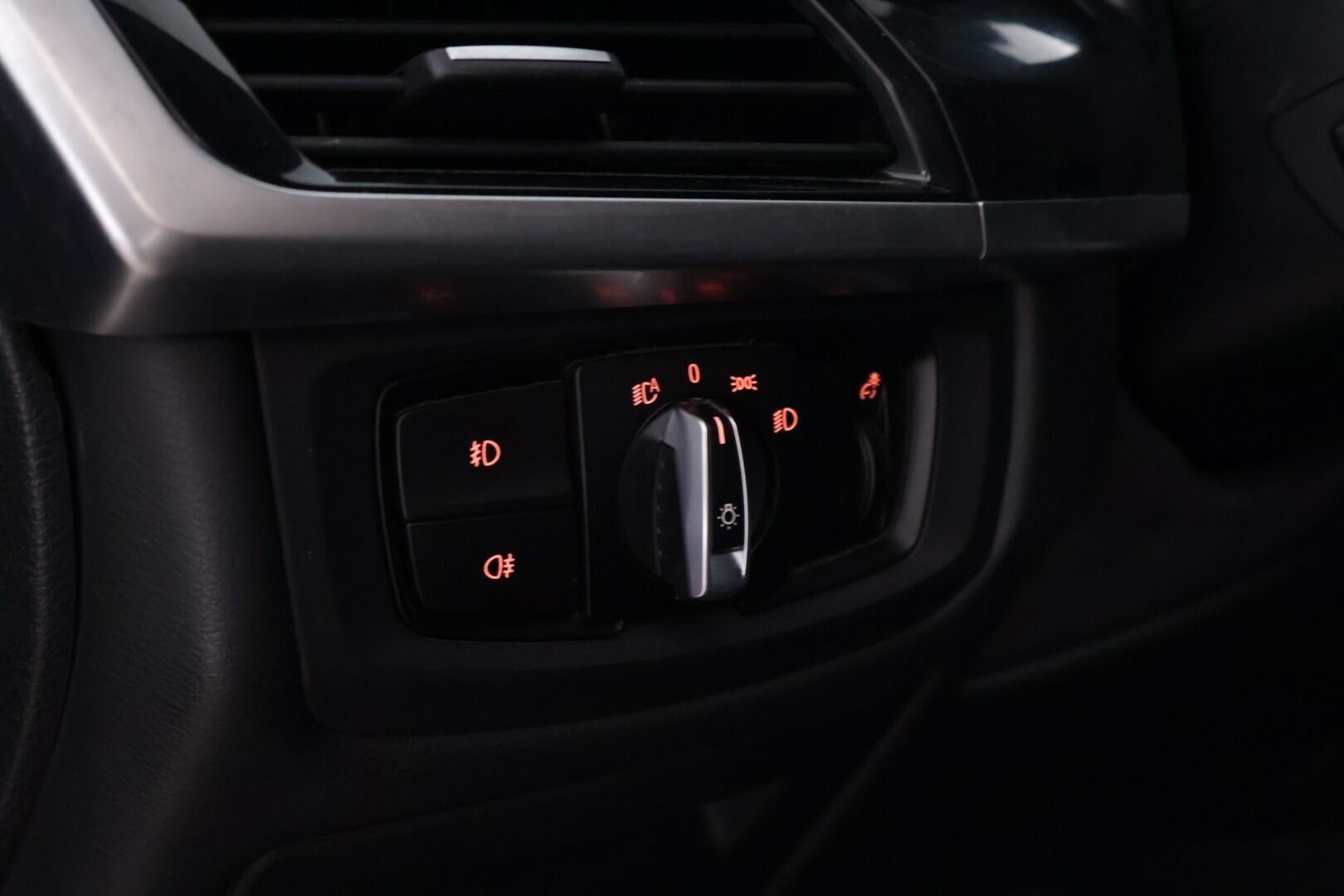 BMW X5 2016 F15 xDrive40e A M-sport YritysOutlet - Myydään vain yrityksille - *SOH 81% / Prof.Navi / Vakkari / Comfort penkit / Nahkapenkit / Keylessgo*