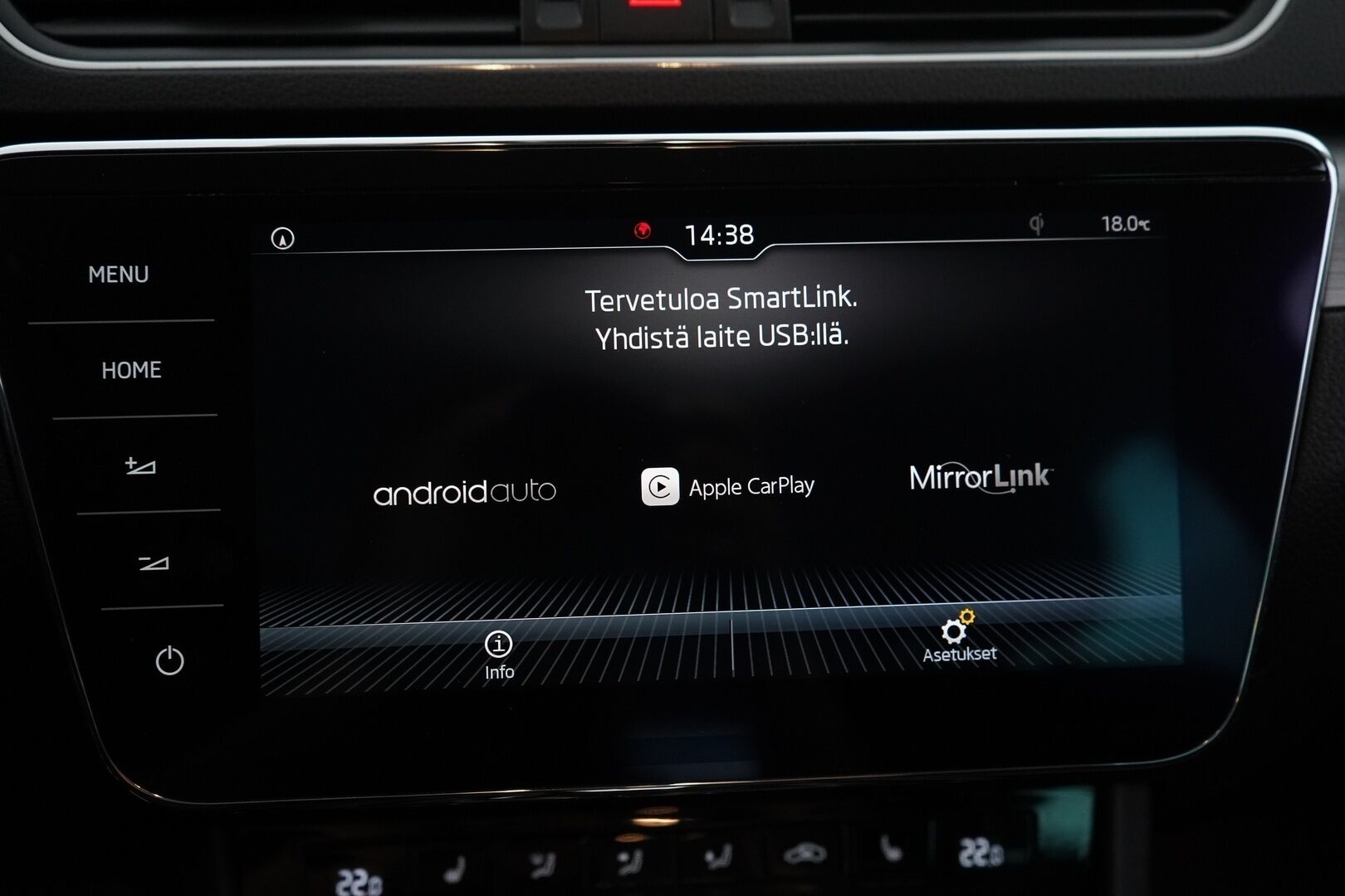 SKODA SUPERB 2018 2.0 TDI Combi 150 Style DSG Autom. *Adapt.Vakkari / Sähköluukku / Muistipenkit / Navi / Apple&Android* - *Uudella näytöllä! / Juuri tullut*