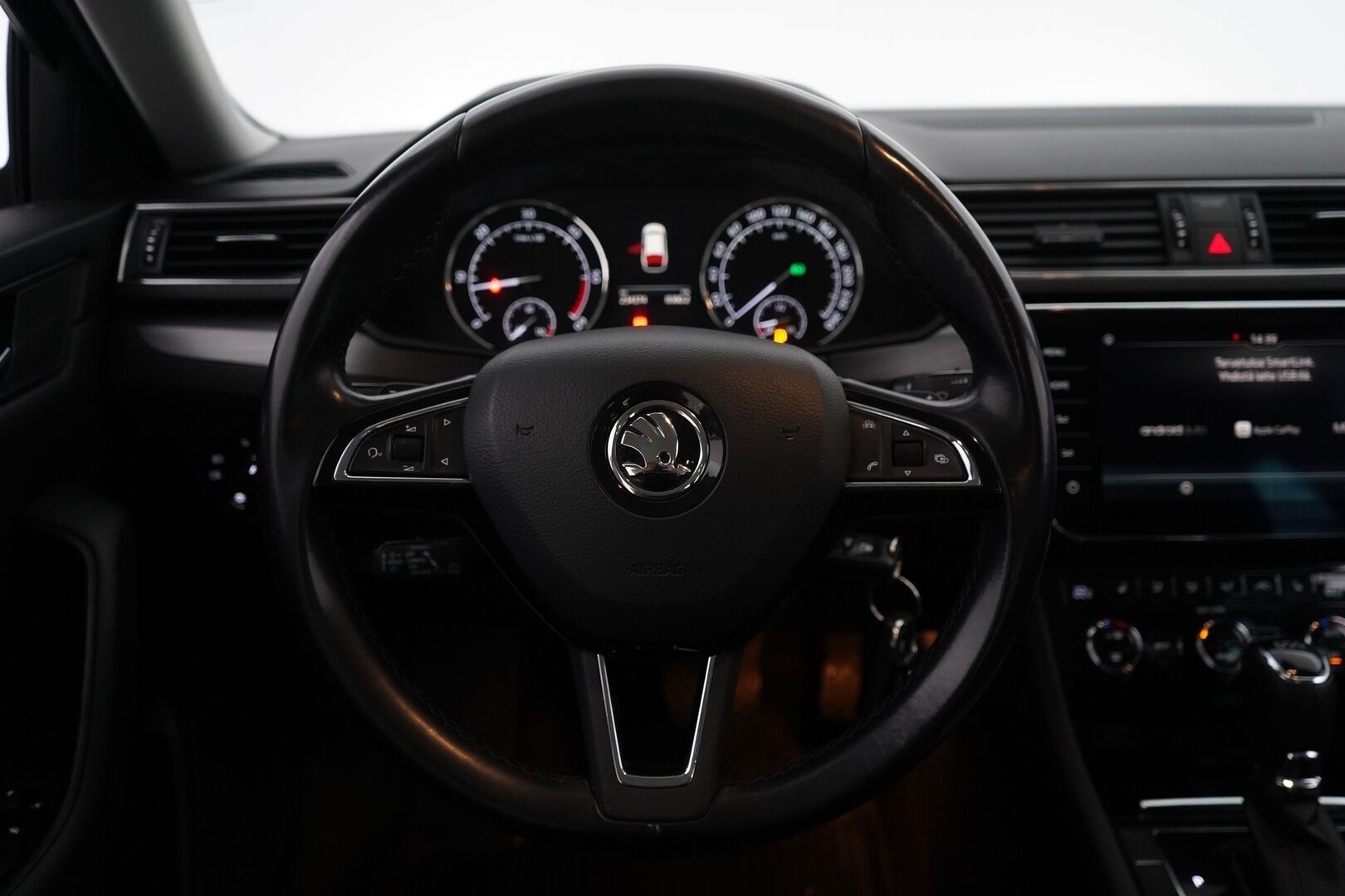 SKODA SUPERB 2018 2.0 TDI Combi 150 Style DSG Autom. *Adapt.Vakkari / Sähköluukku / Muistipenkit / Navi / Apple&Android* - *Uudella näytöllä! / Juuri tullut*