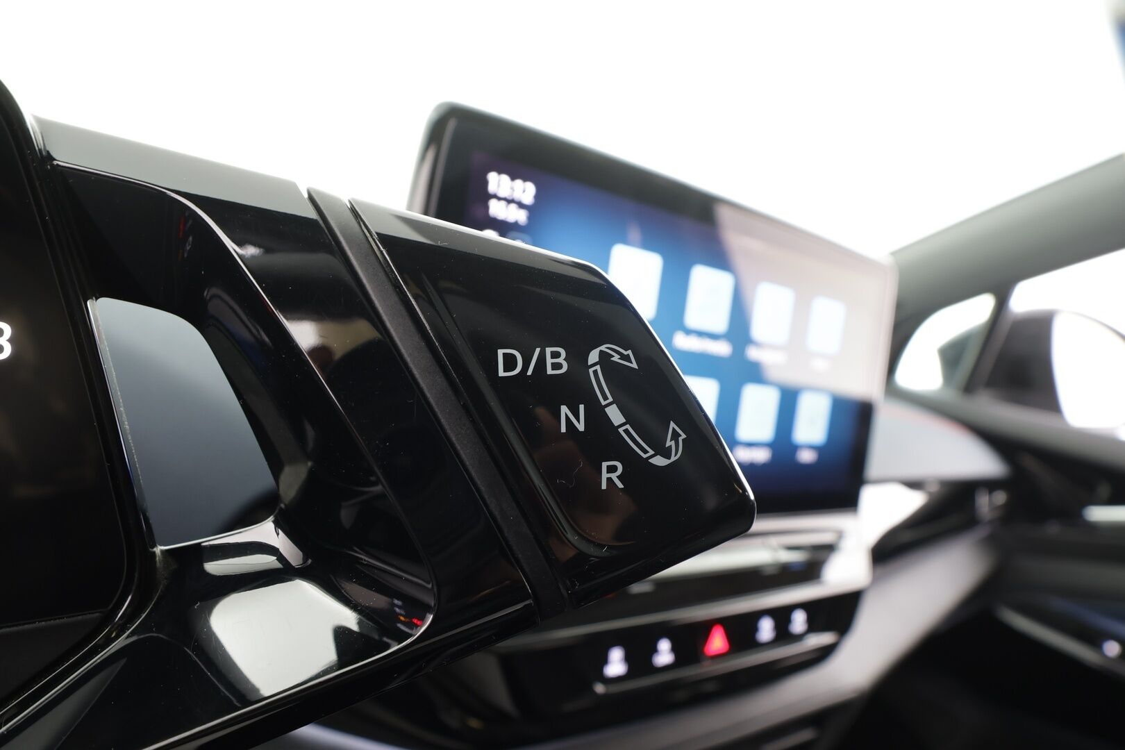 Volkswagen ID.4 2022 GTX Dual Motor AWD Business Max,akku 77 kWh * ACC / HUD / 360° / ILP / Lasikatto / IQ.Light / Muistipenkit hieronnalla * - 1.Om Suomi-auto / Kahdet renkaat aluvanteilla