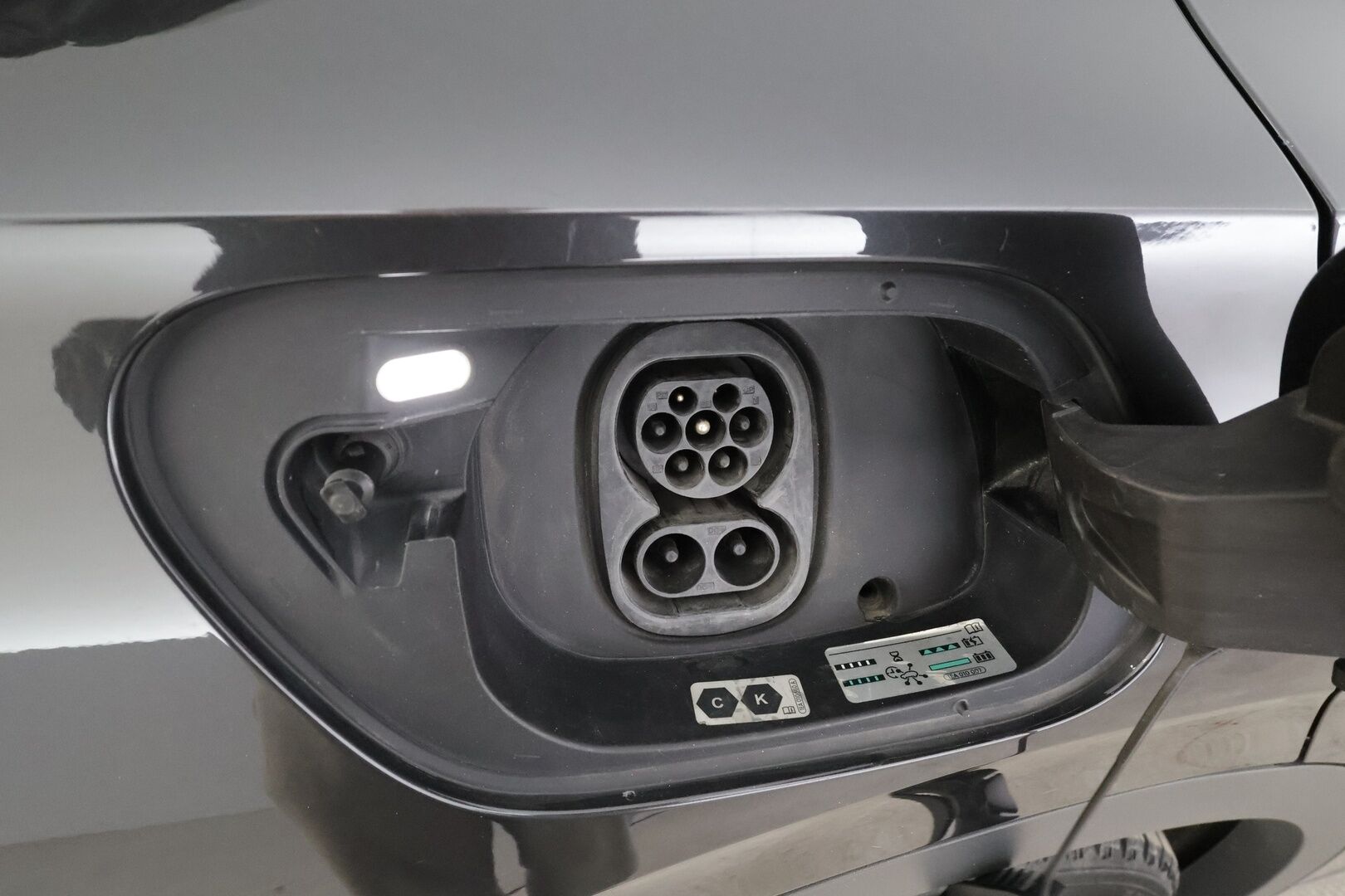 Volkswagen ID.4 2022 GTX Dual Motor AWD Business Max,akku 77 kWh * ACC / HUD / 360° / ILP / Lasikatto / IQ.Light / Muistipenkit hieronnalla * - 1.Om Suomi-auto / Kahdet renkaat aluvanteilla