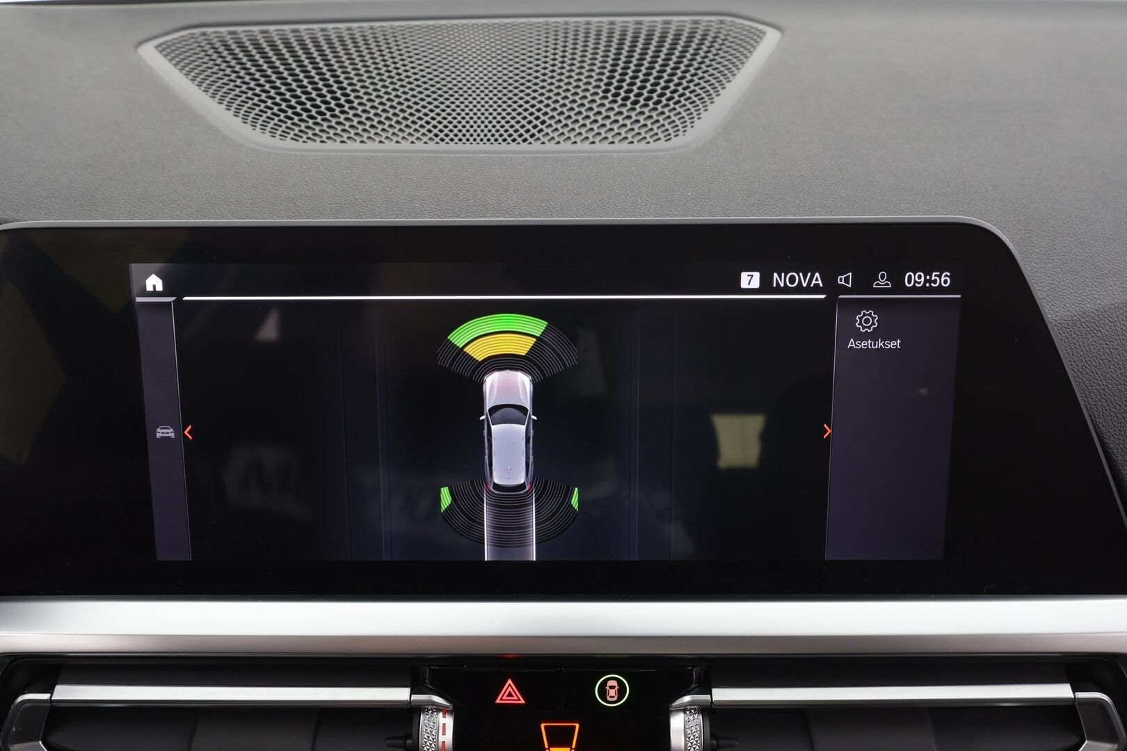 BMW 320 2022 G21 Touring 320d A xDrive Business MHEV * ACC / Sporttinahat / Hifi / LED / Comfort access / P:tutkat * - 1.Om Suomi-auto / Kahdet renkaat / Merkkihuollettu