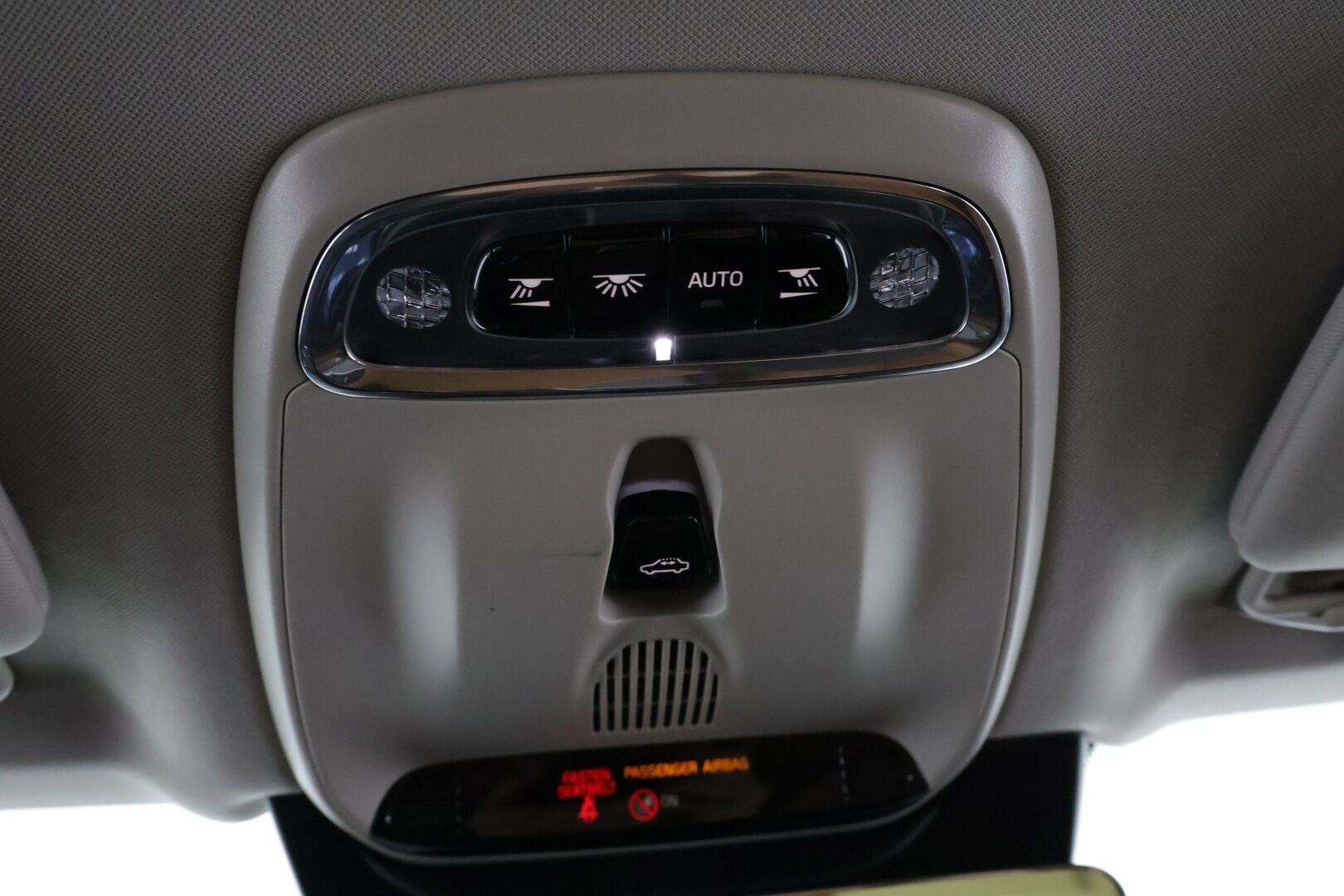 Volvo XC90 2016 D5 AWD Inscription Aut * ACC / Webasto / B&W / 360°-kamera / Panorama / HUD / Ilmastoidut muistinahat / Vetokoukku * - Ilma-alusta / Keyless / BLISS - HULLUT AVAJAISHULINAT KORKOTARJOUS 3,29 %